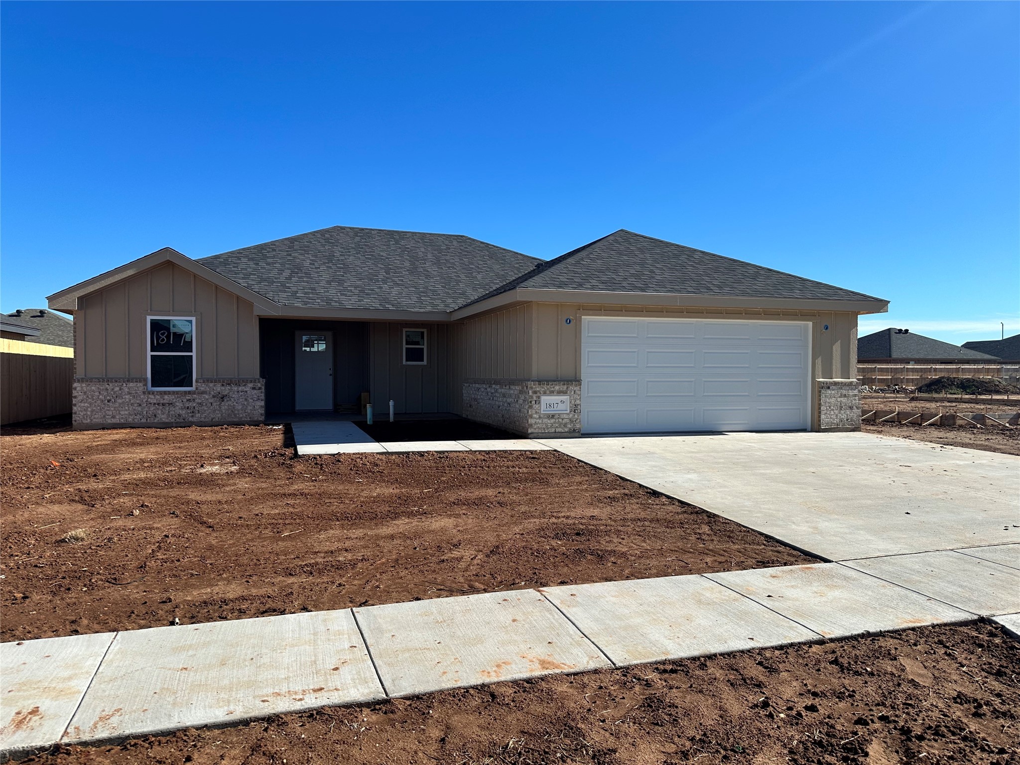1817 Sweetwater Lane