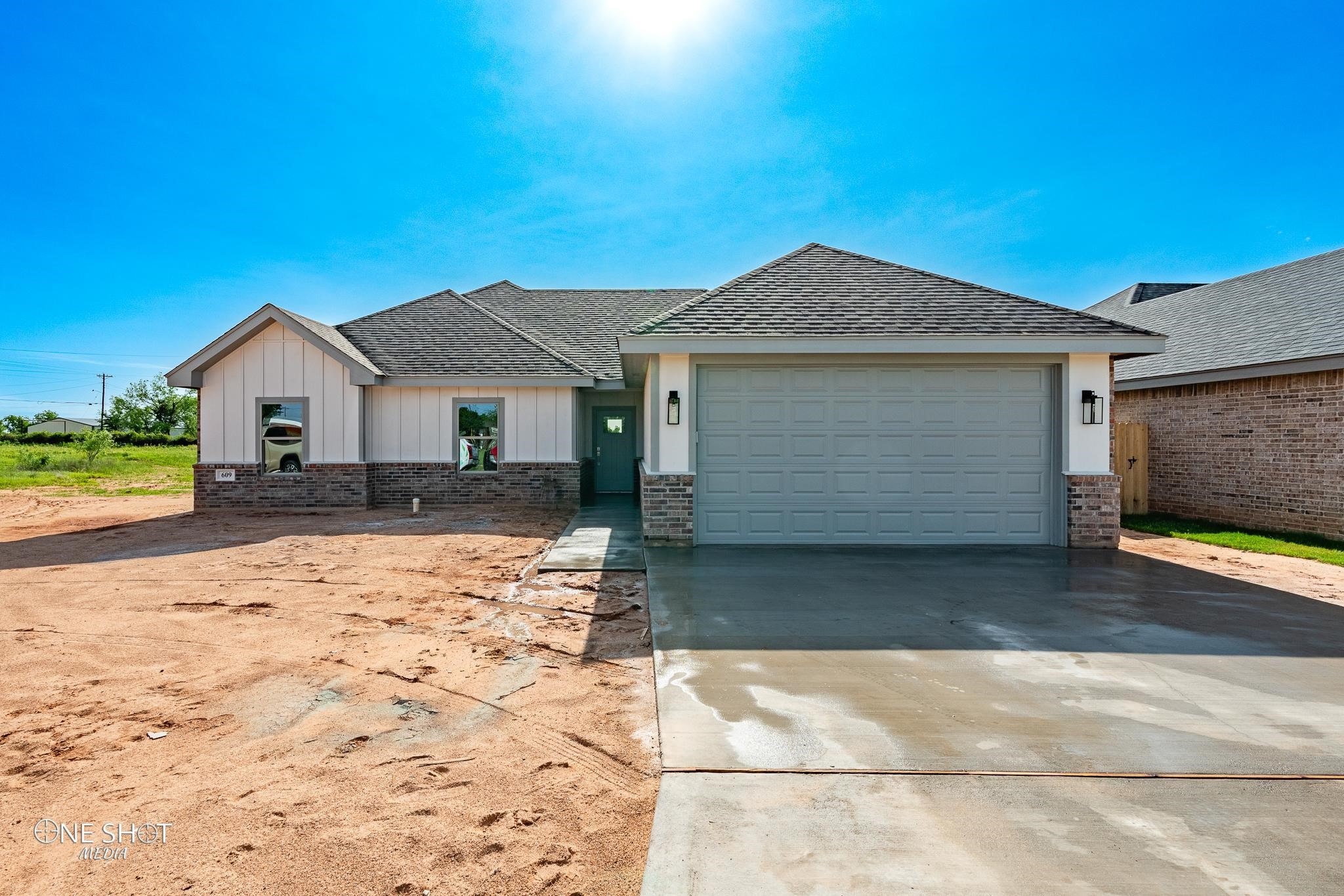 609 Clear Creek Court