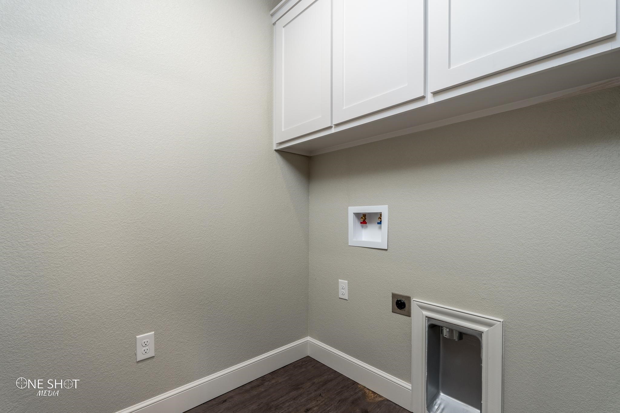 609 Clear Creek Court