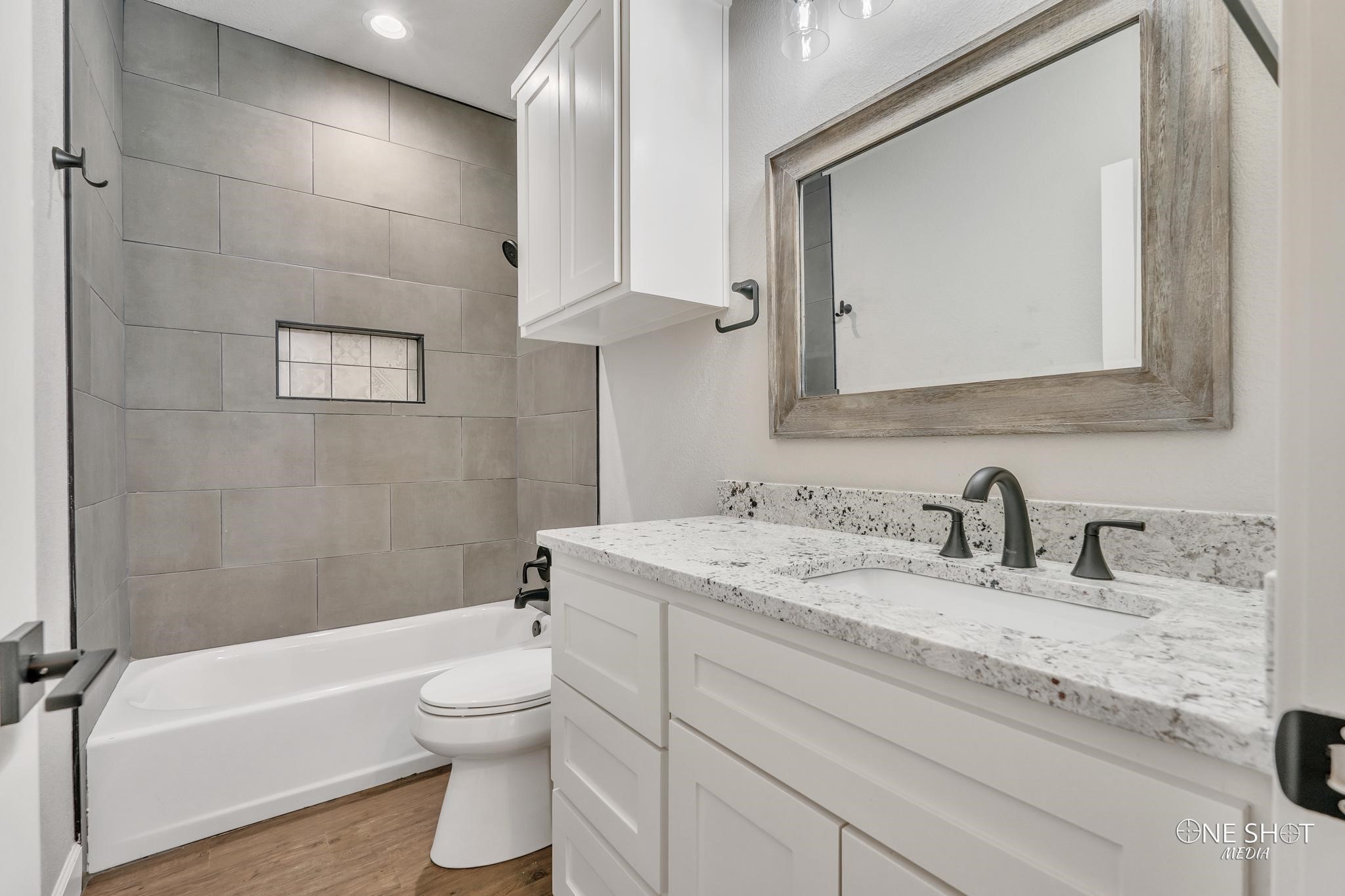 2176 Private Road