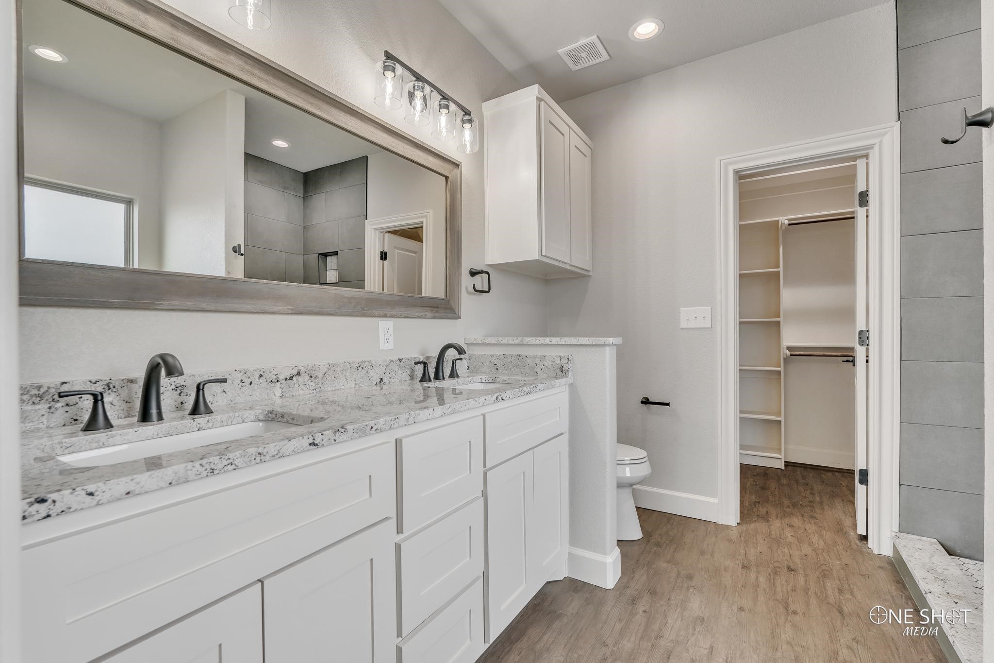 2176 Private Road