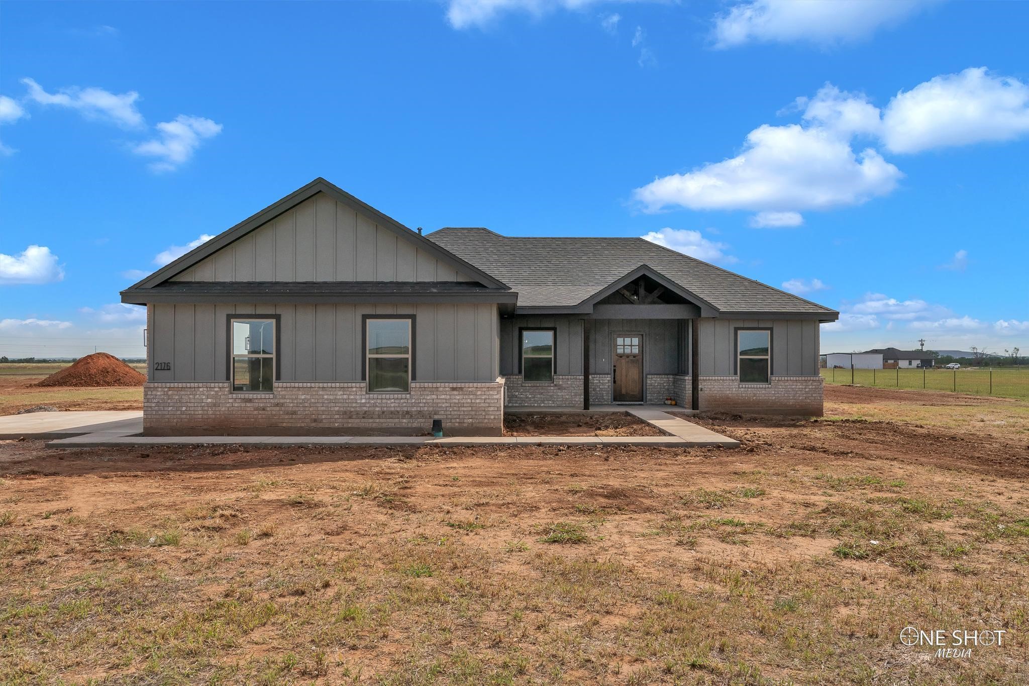 2176 Private Road