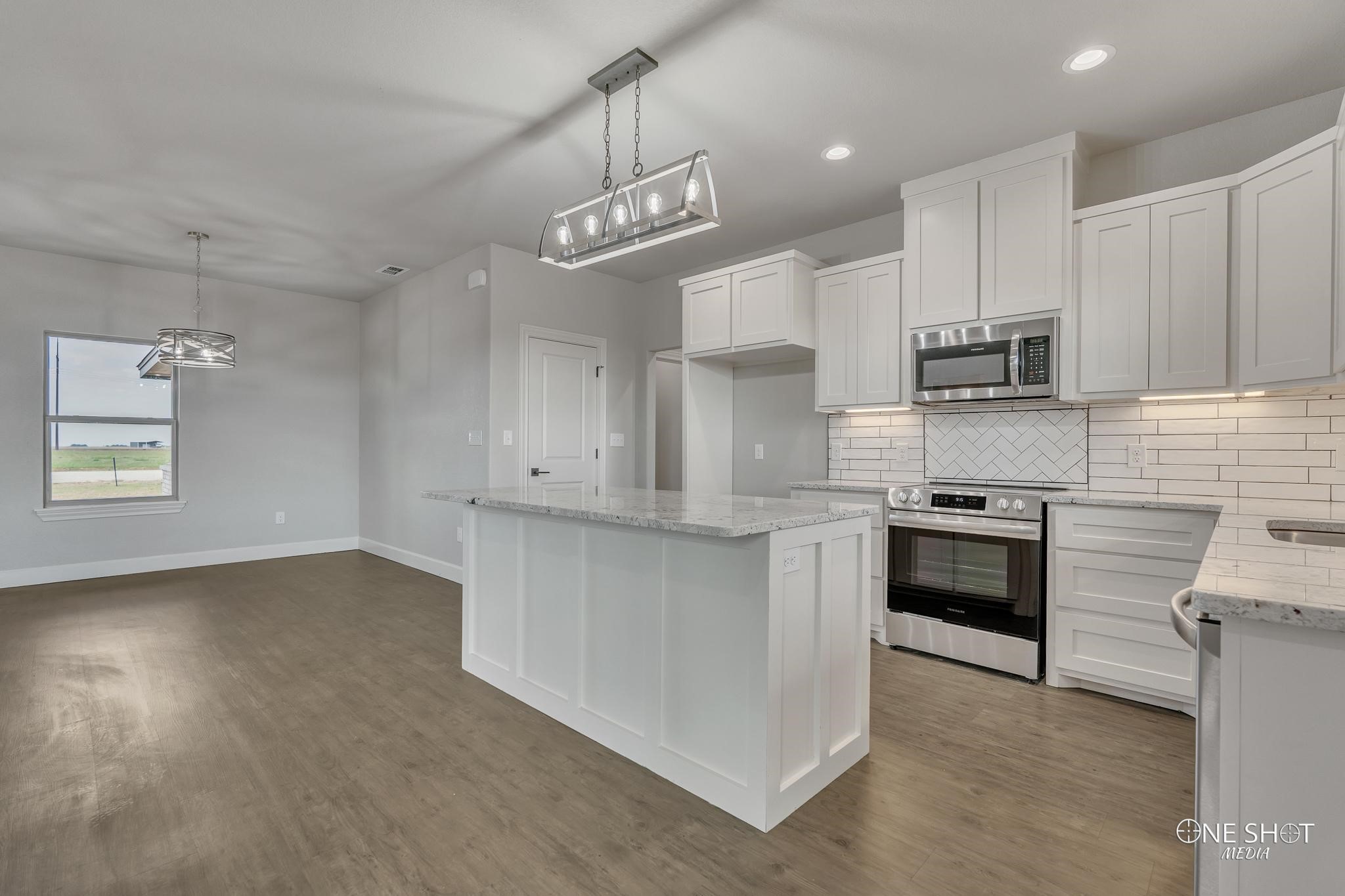 2176 Private Road