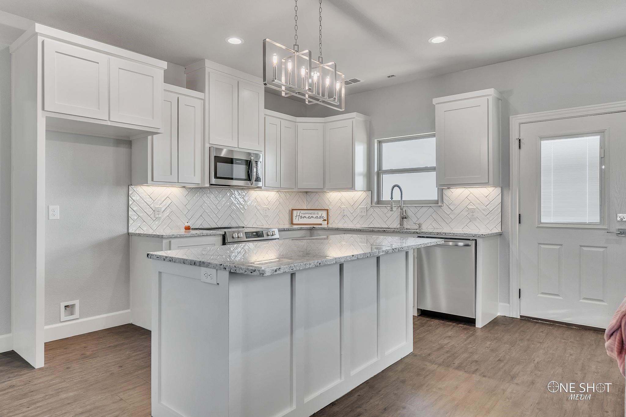 2204 Private Road 4282