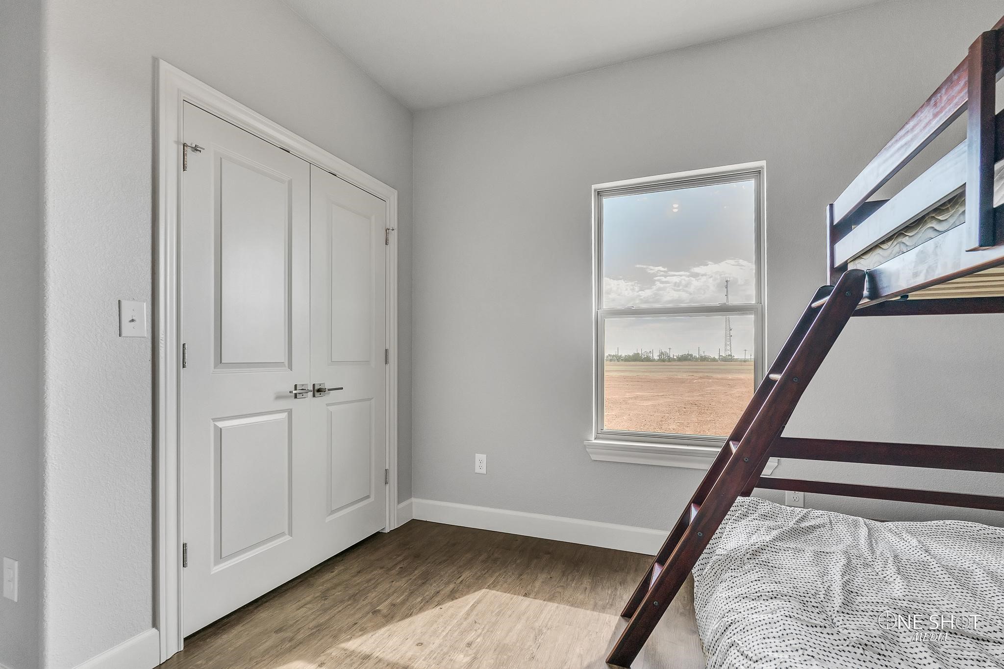 2204 Private Road 4282
