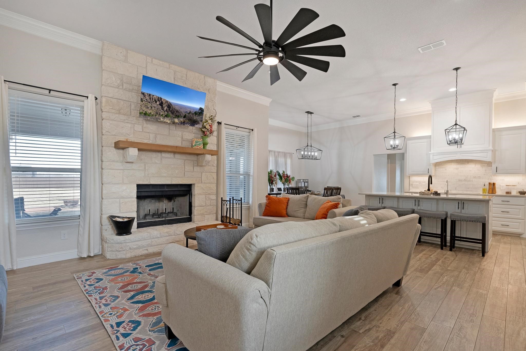114 Crosswind Trail