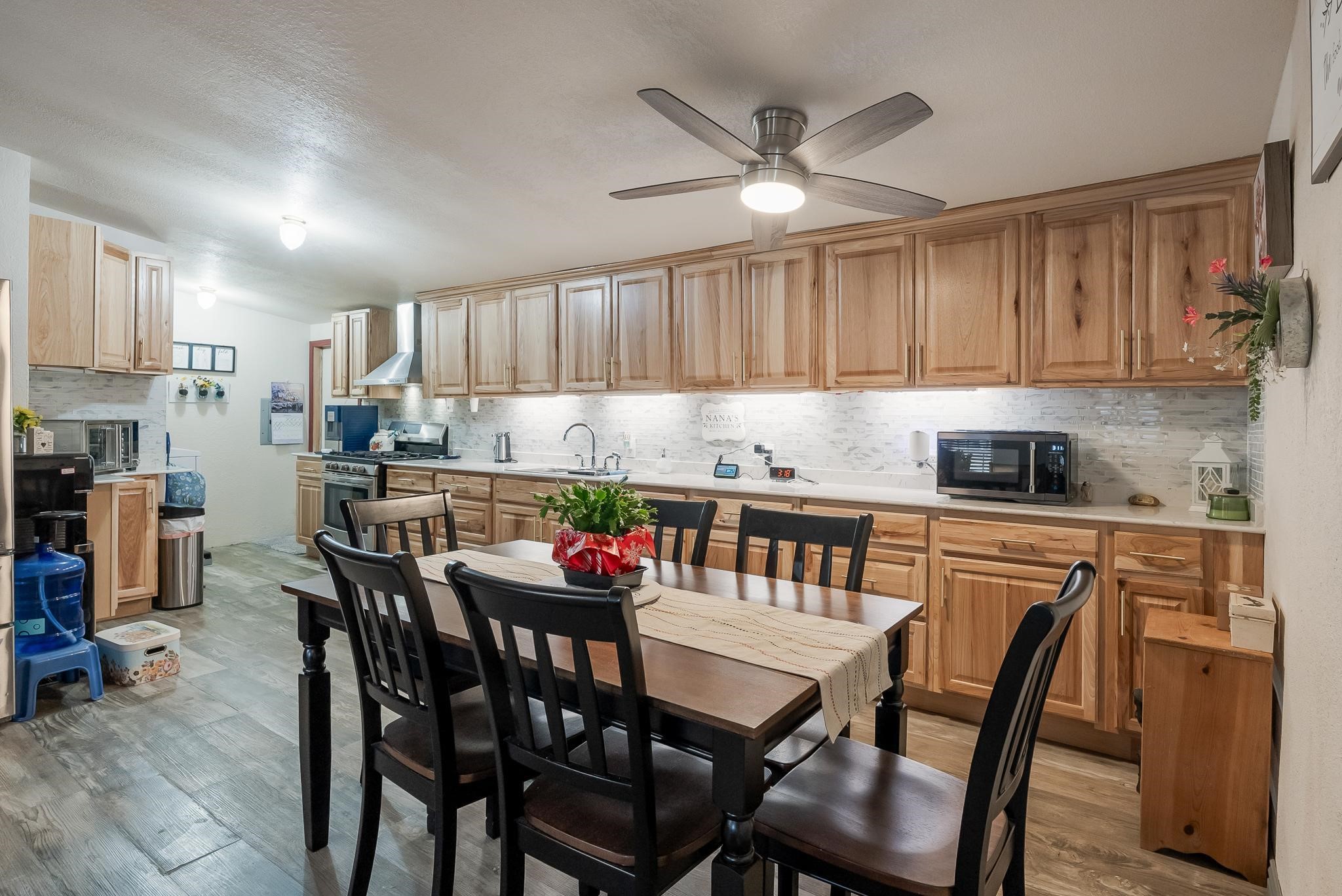 4394 Iroquois Drive