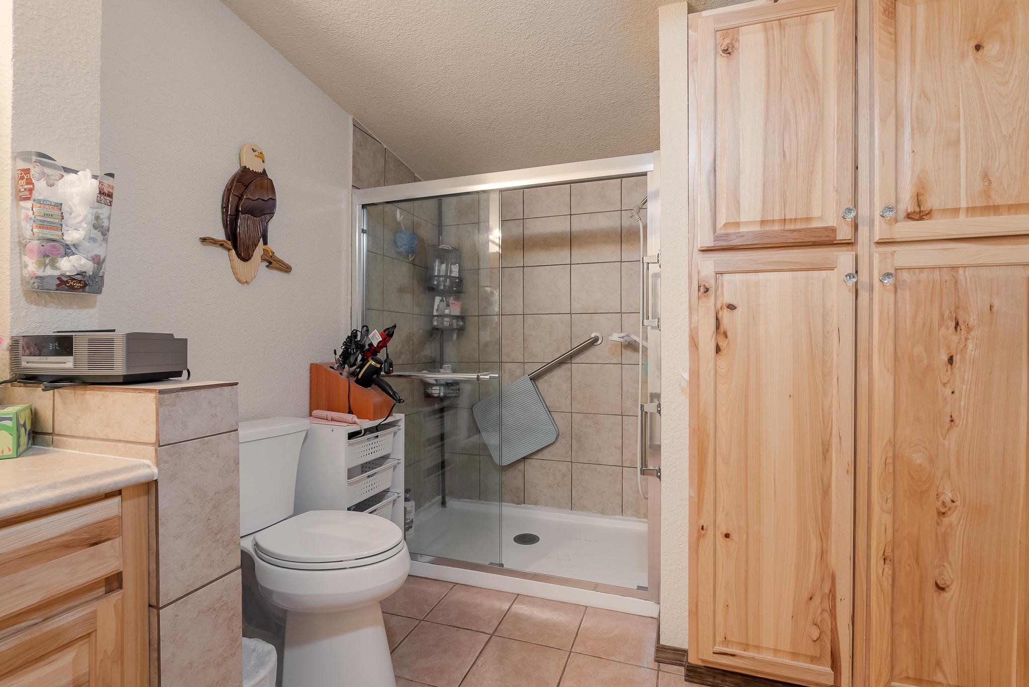 4394 Iroquois Drive