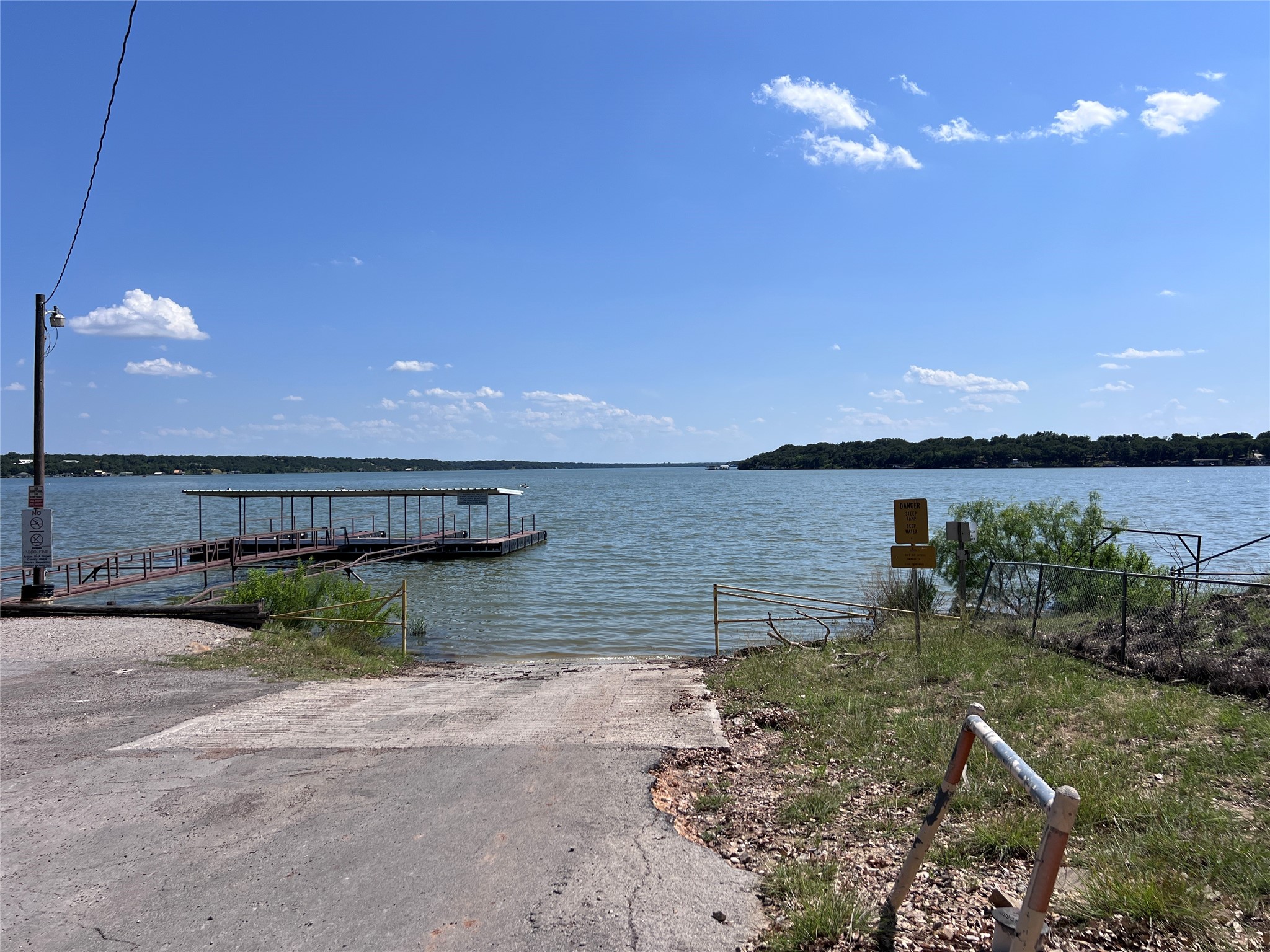 4394 Iroquois Drive