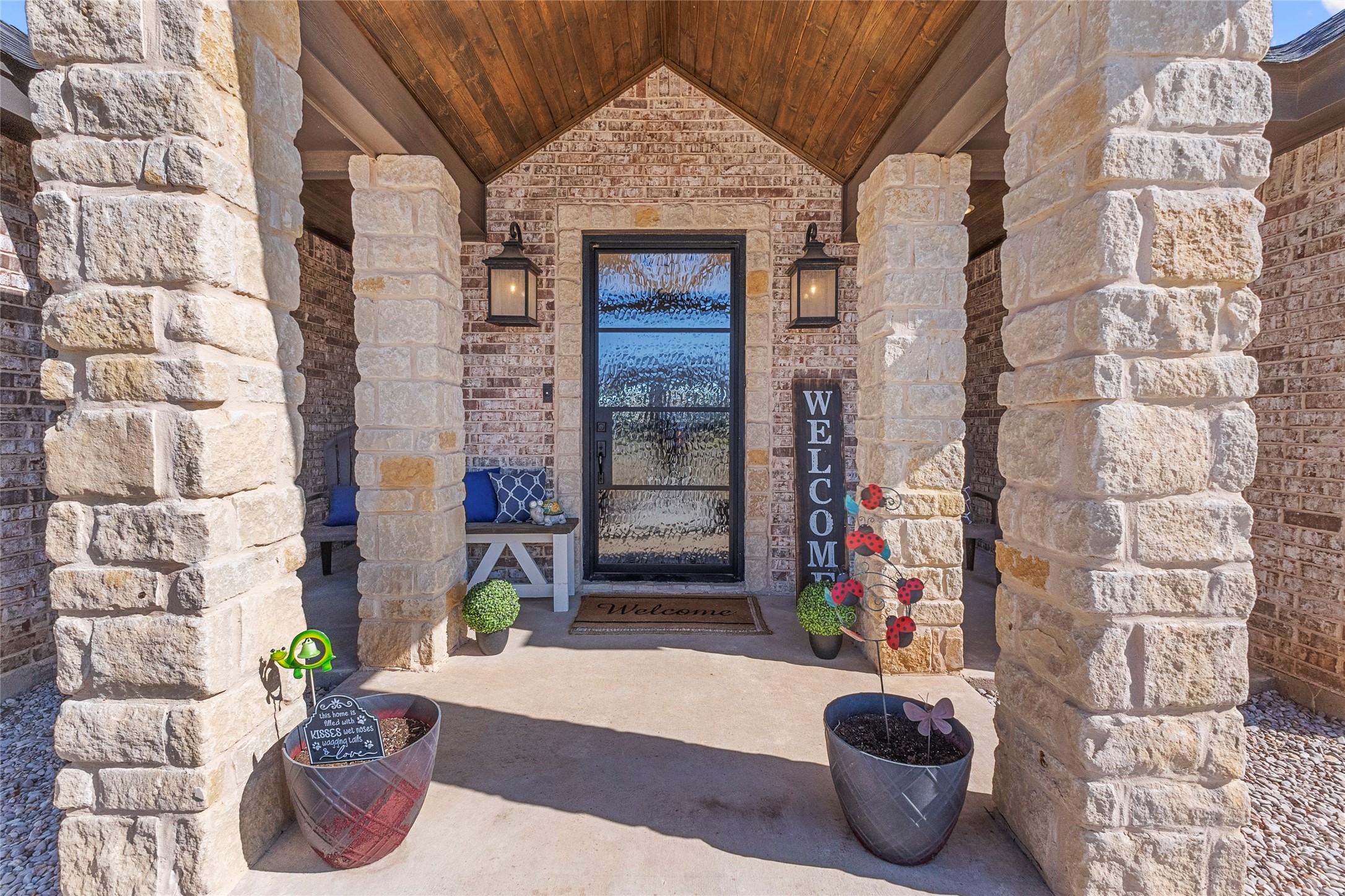 102 El Camino Court