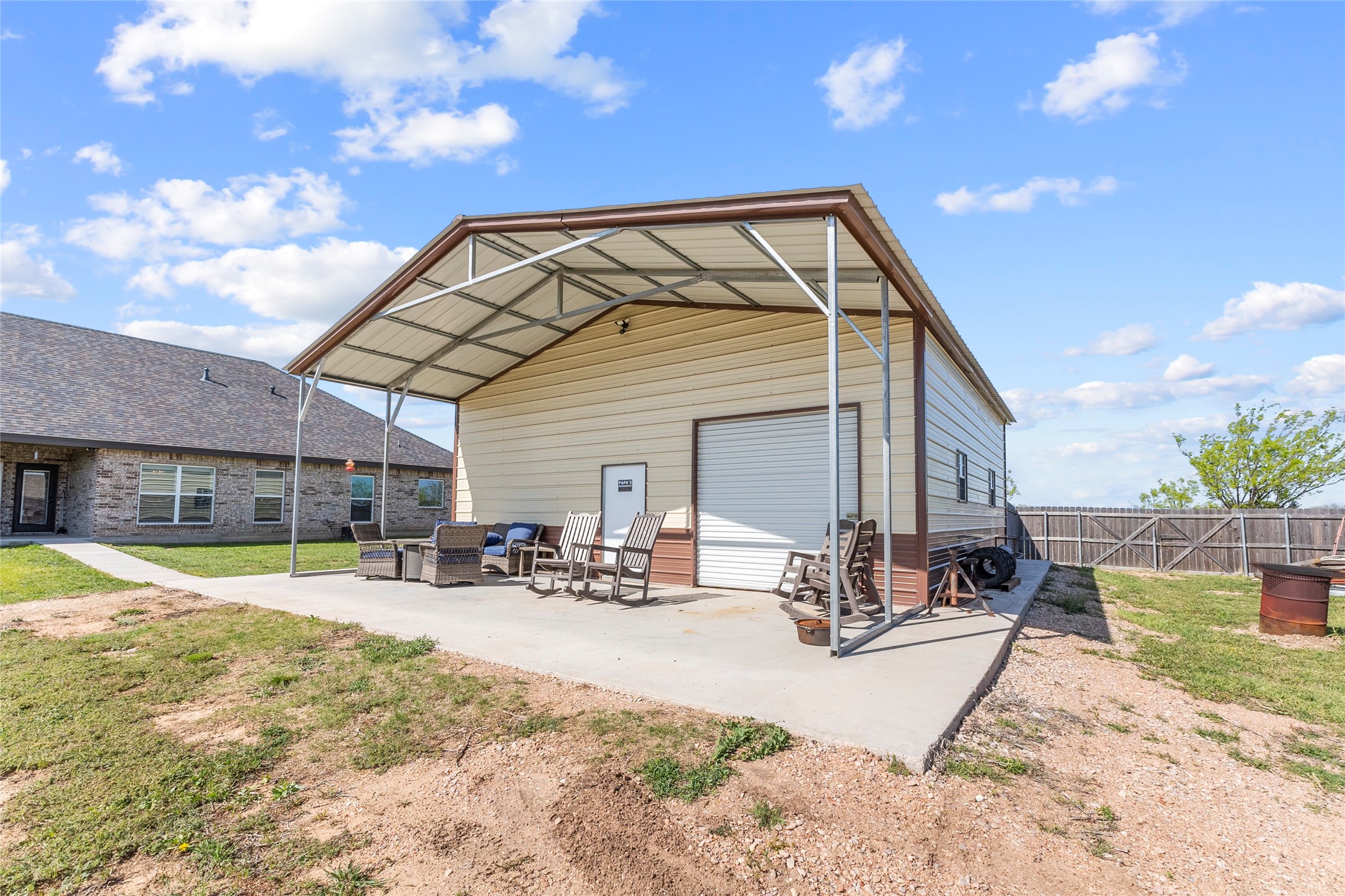 102 El Camino Court