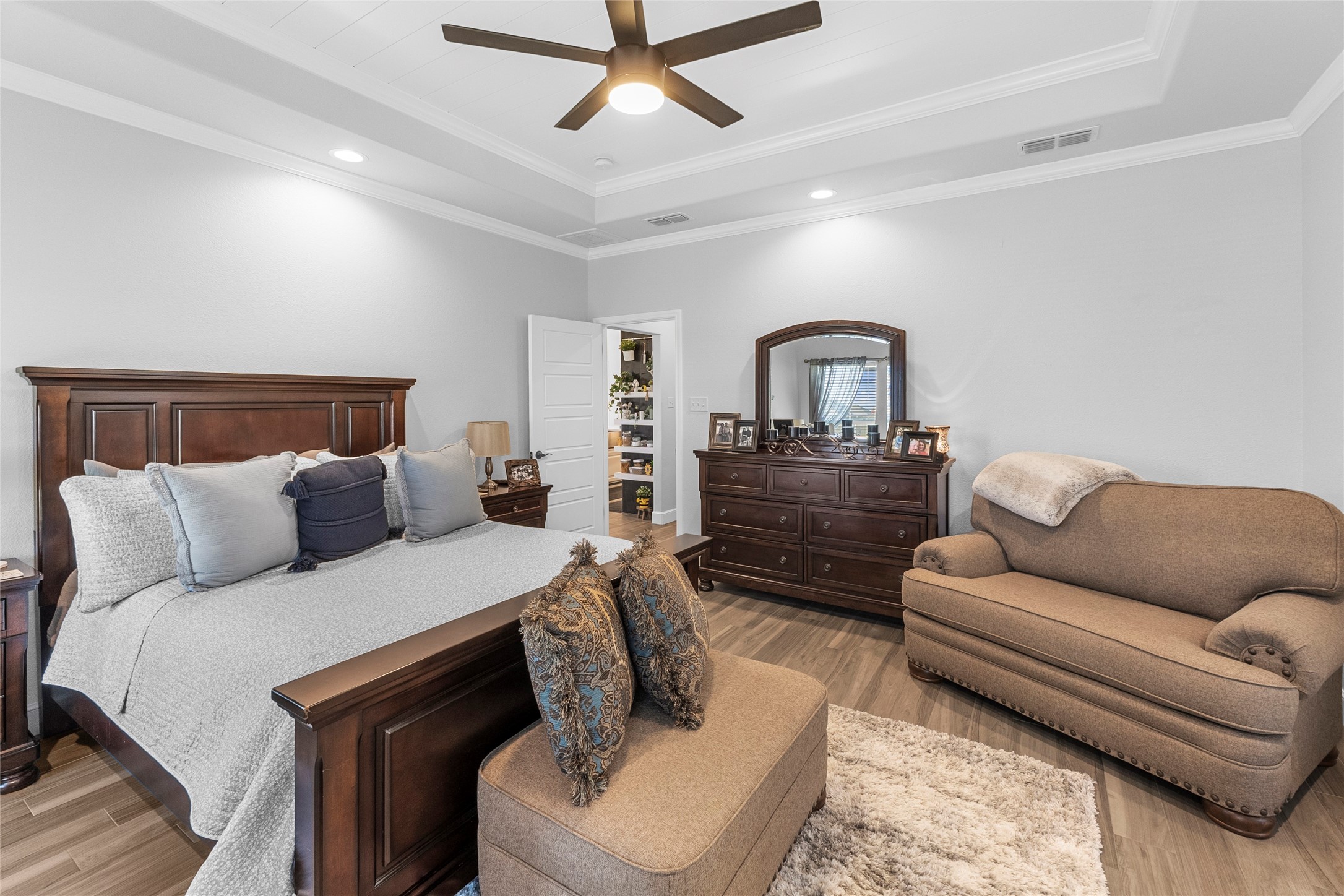 102 El Camino Court
