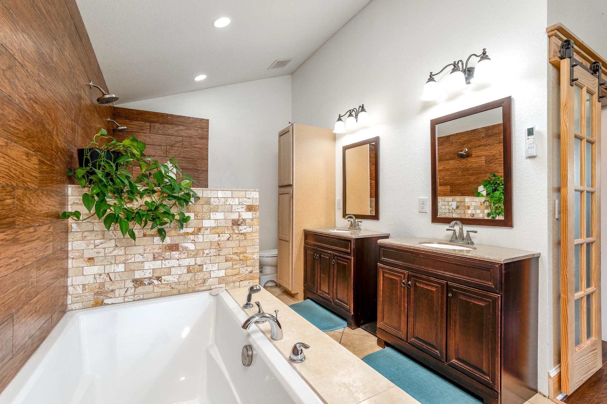 5755 County Road 335