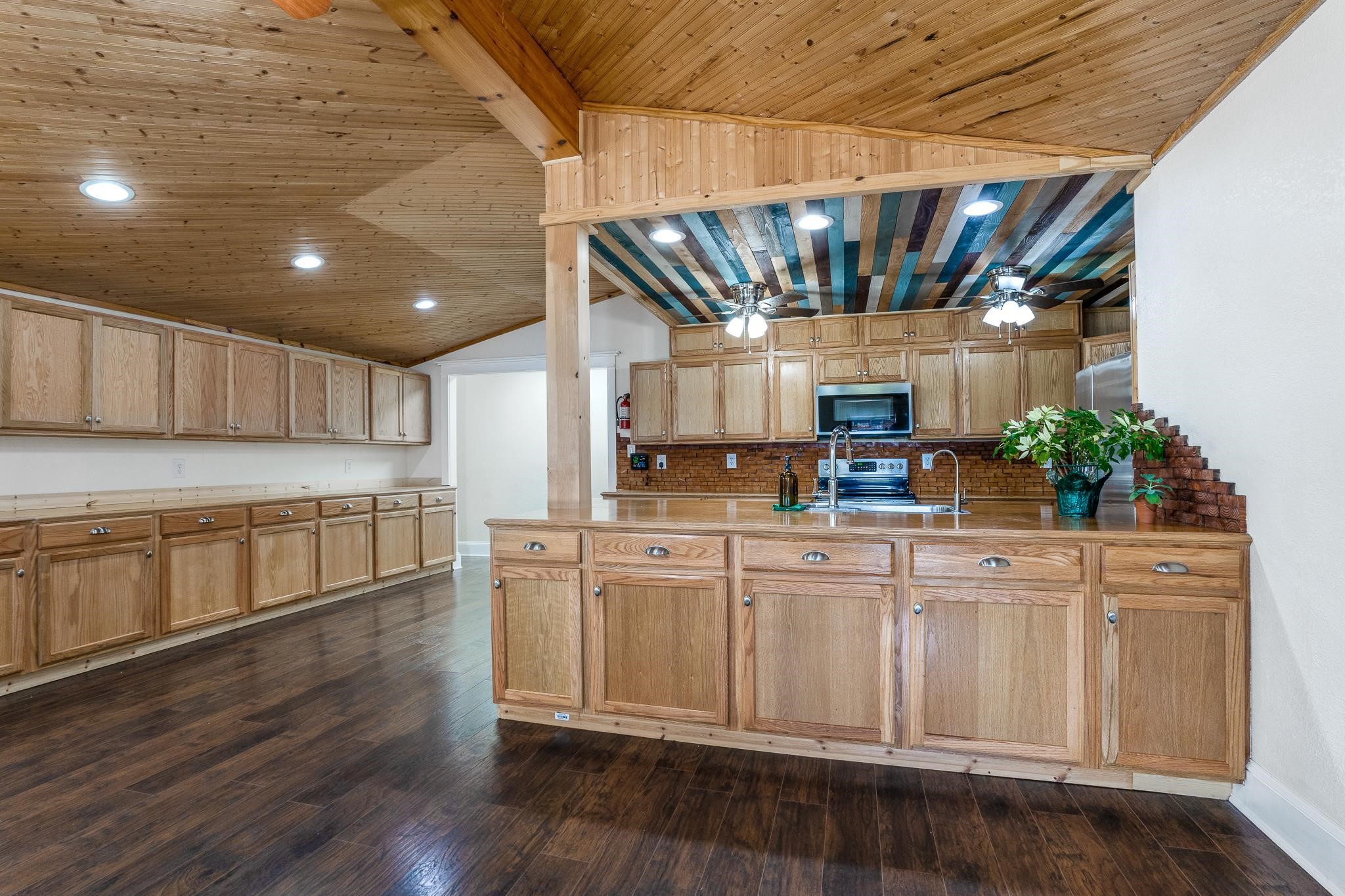 5755 County Road 335