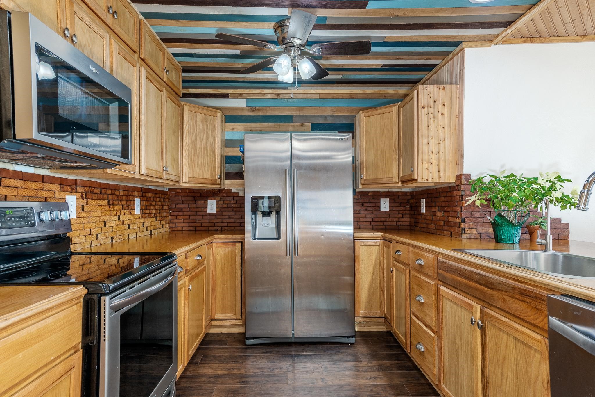 5755 County Road 335