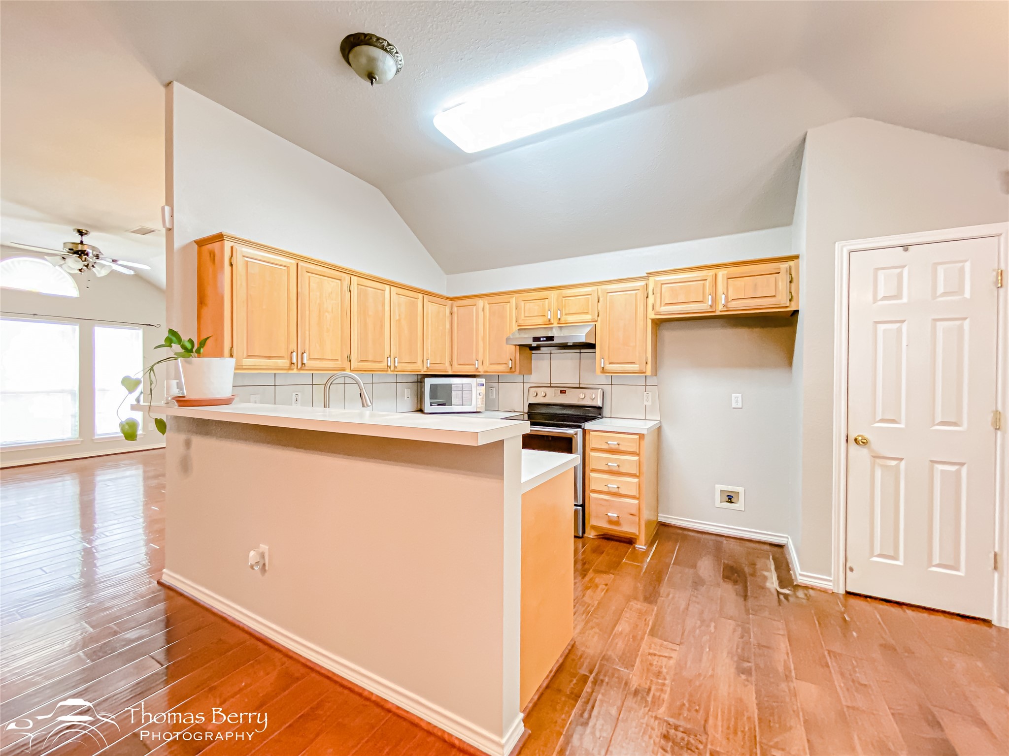 3958 Duke Lane