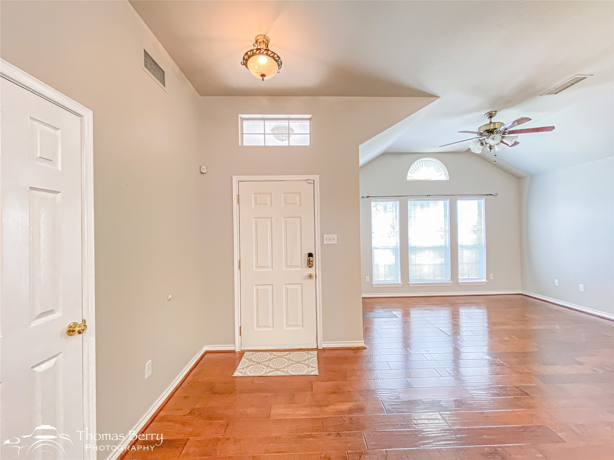 3958 Duke Lane