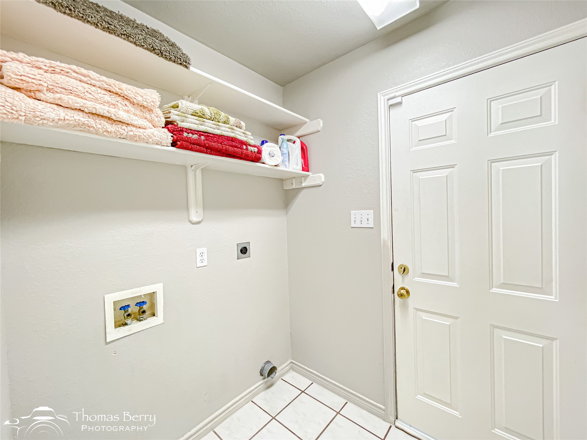 3958 Duke Lane