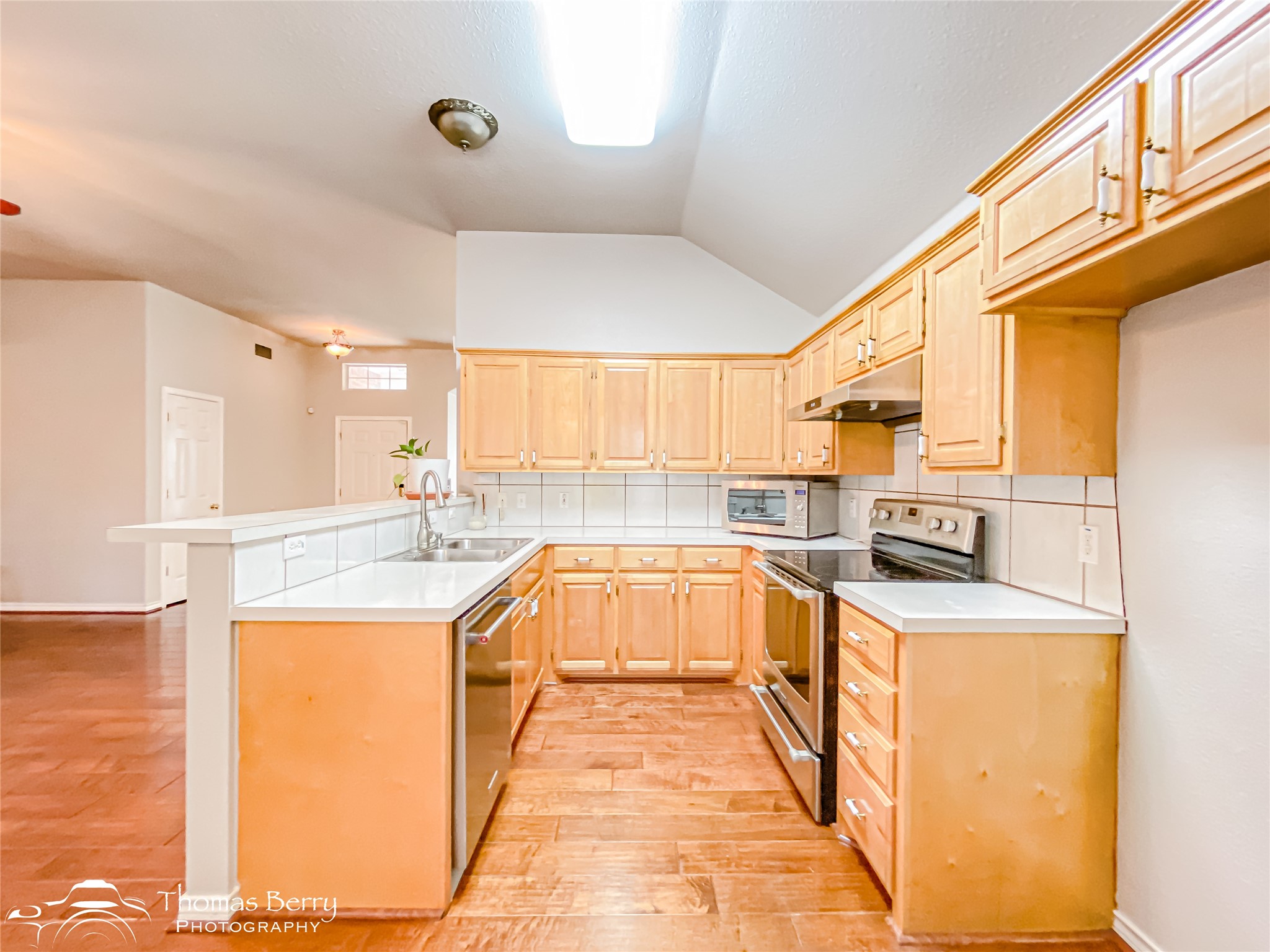 3958 Duke Lane