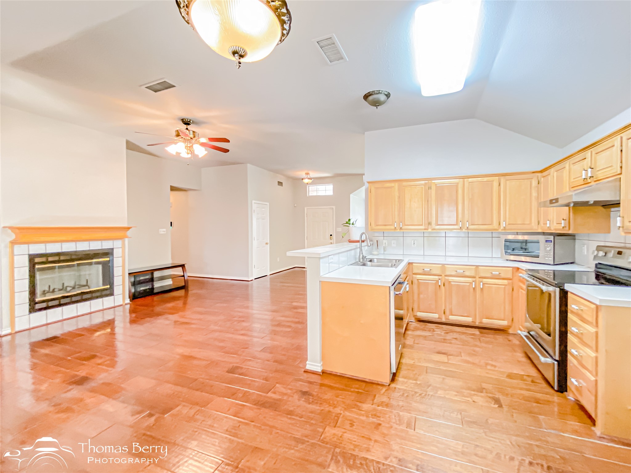 3958 Duke Lane