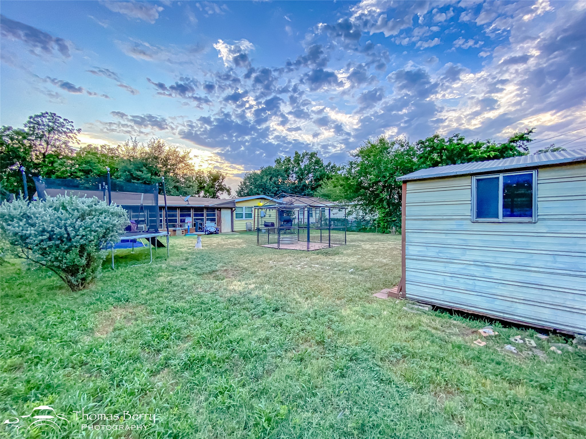 833 Amherst Drive