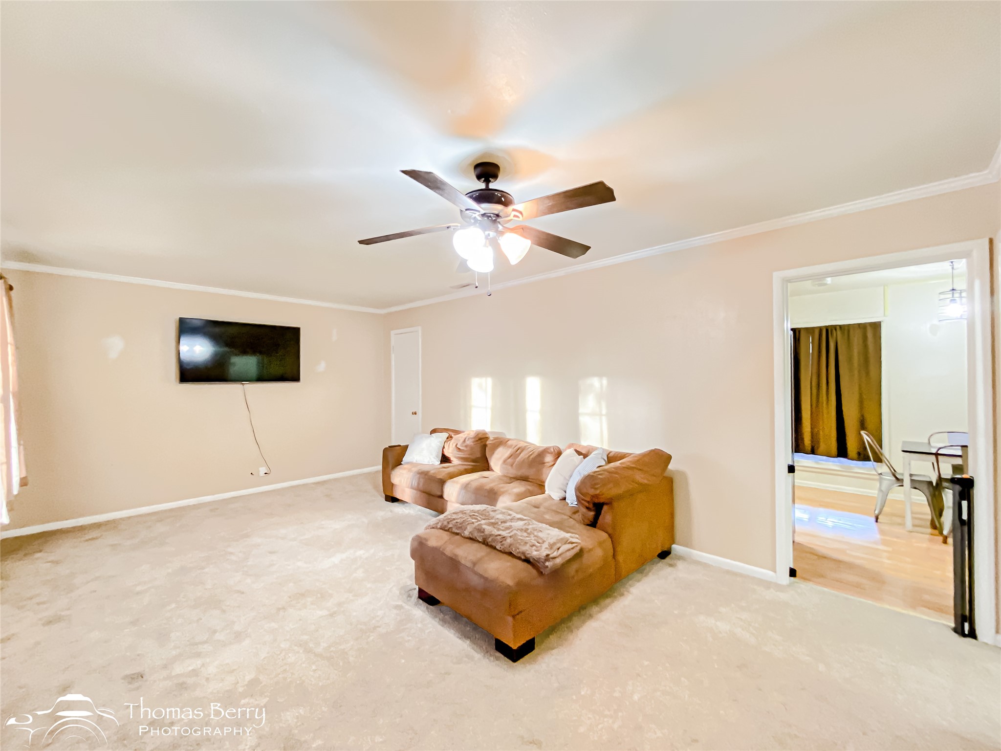 833 Amherst Drive