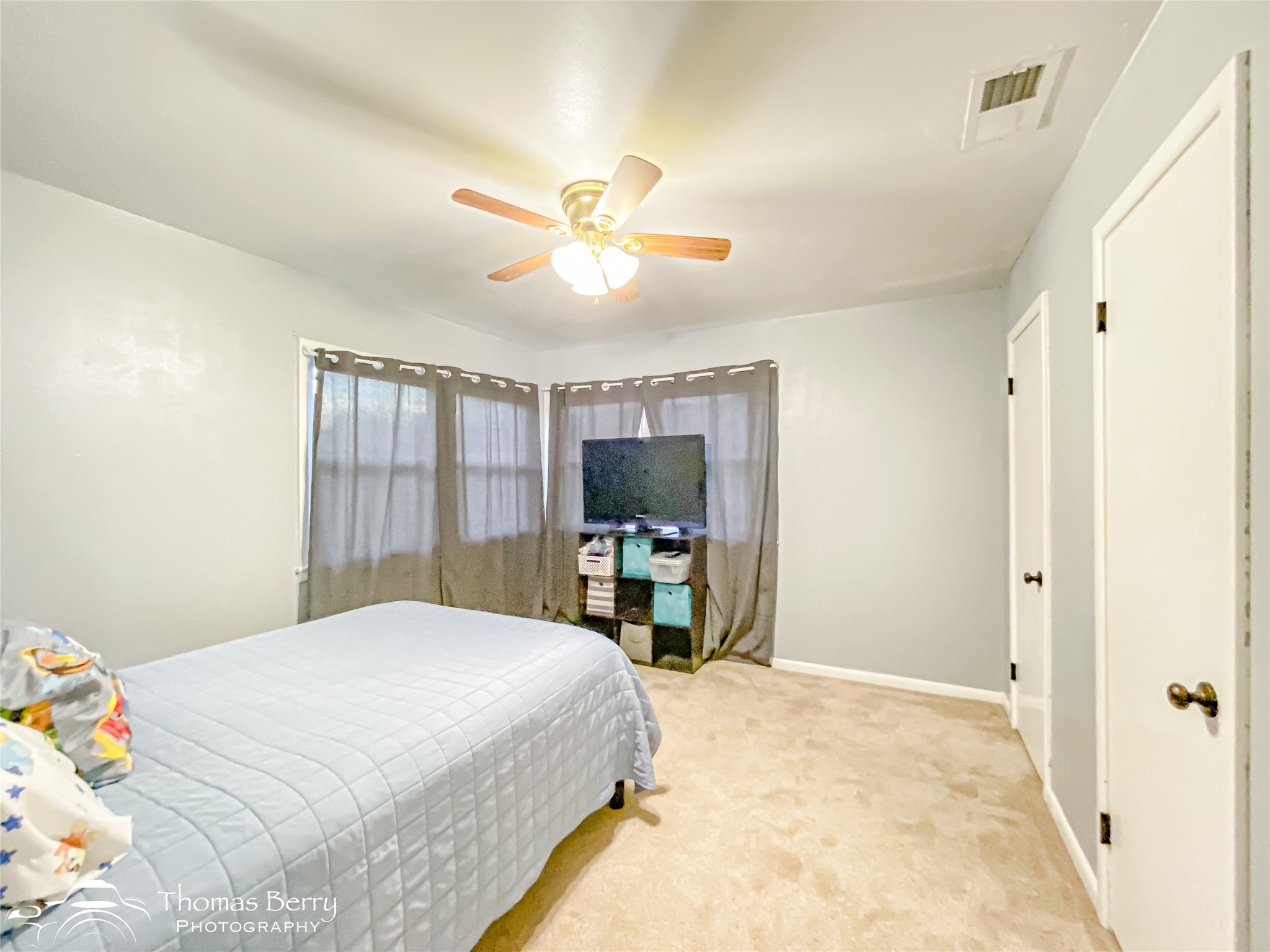 833 Amherst Drive
