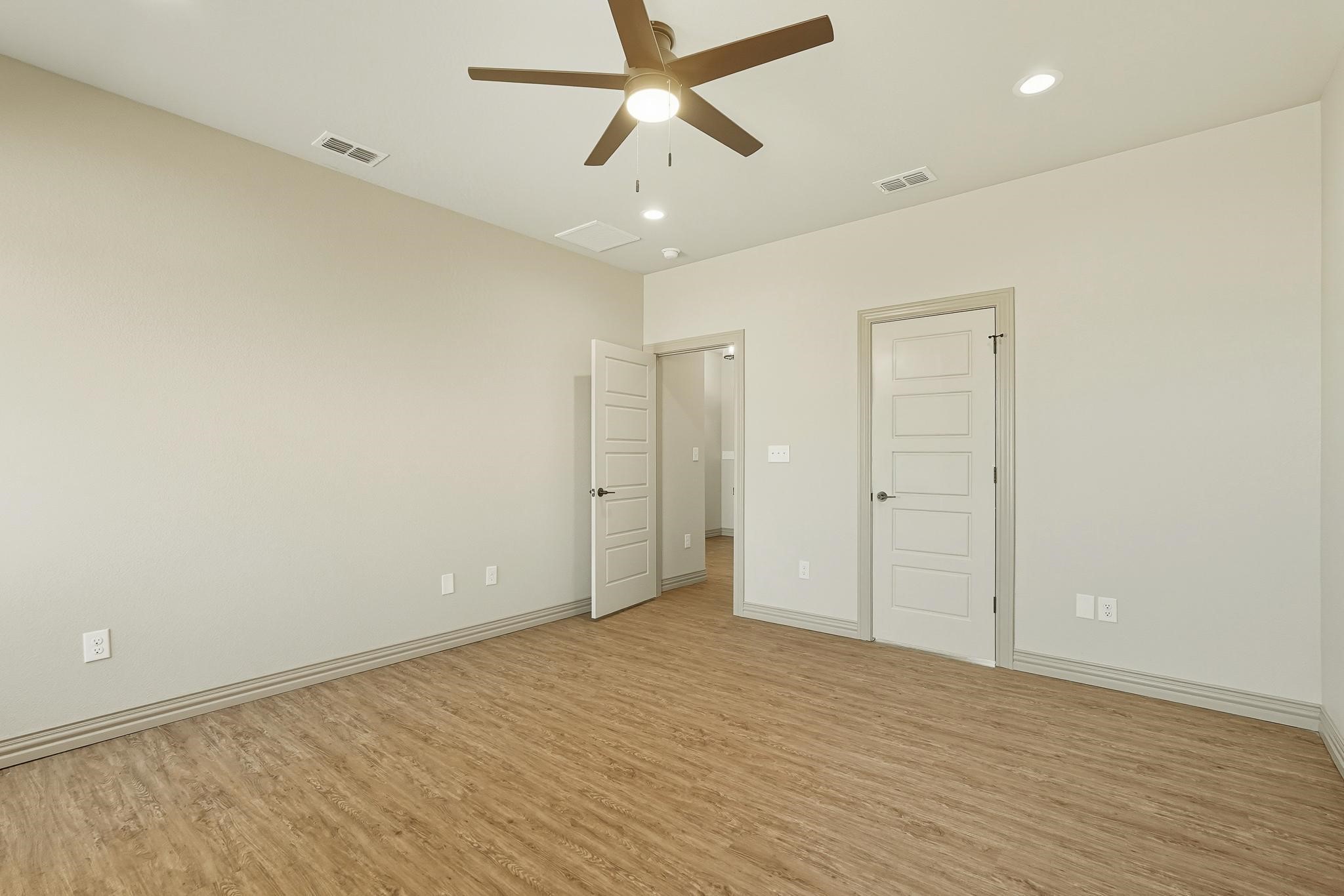 2133 Pvt Rd 4282
