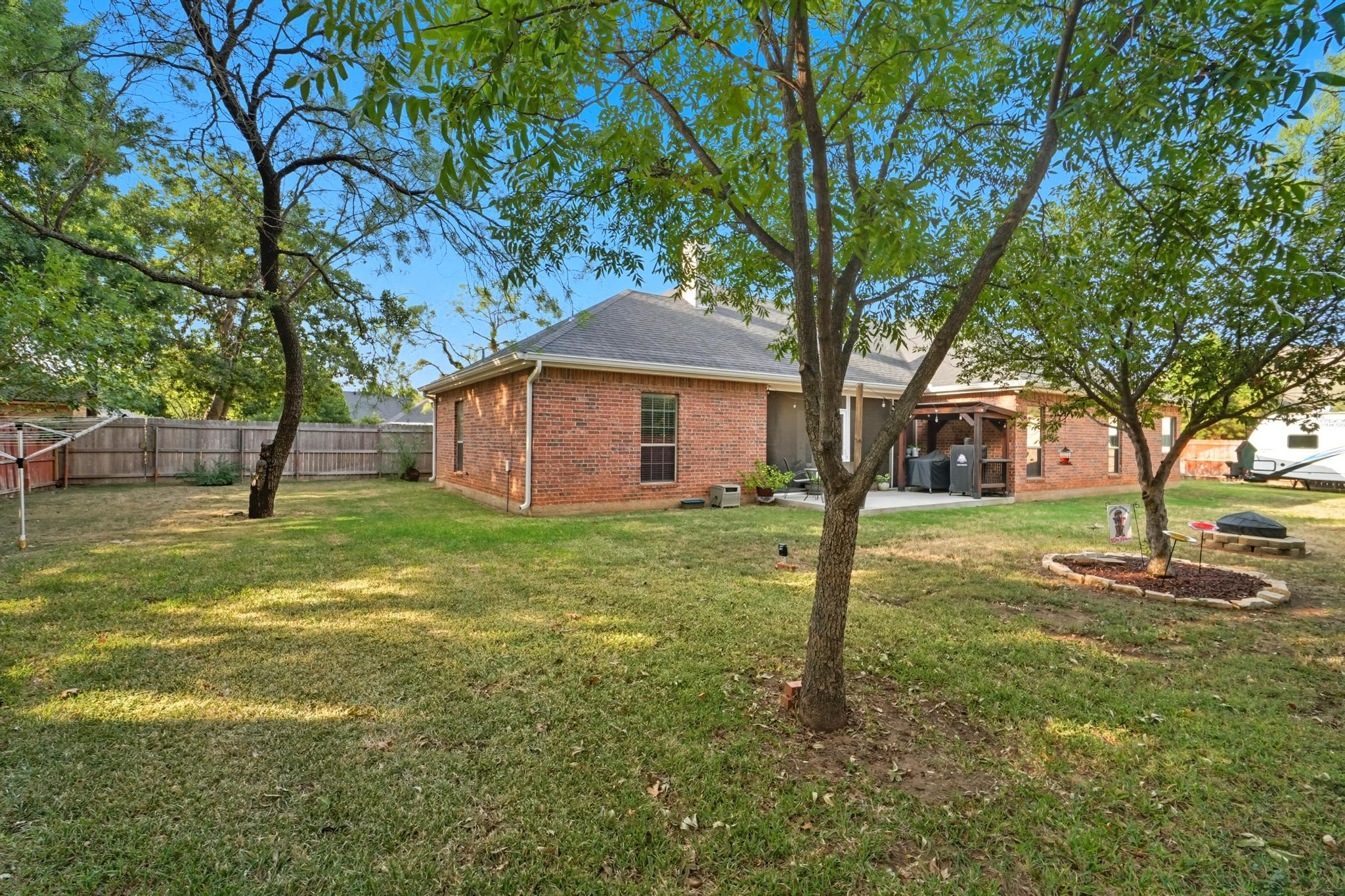 682 Lytle Shores Drive