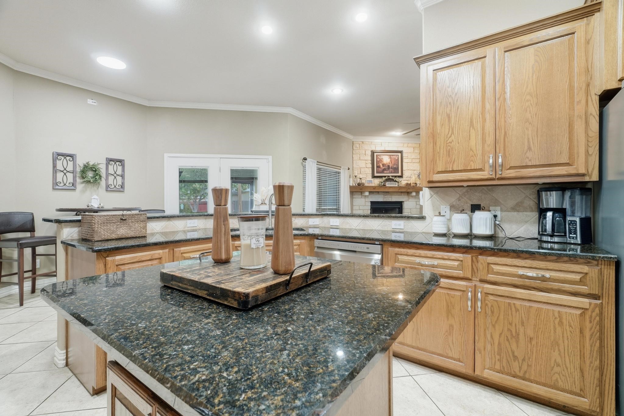 682 Lytle Shores Drive