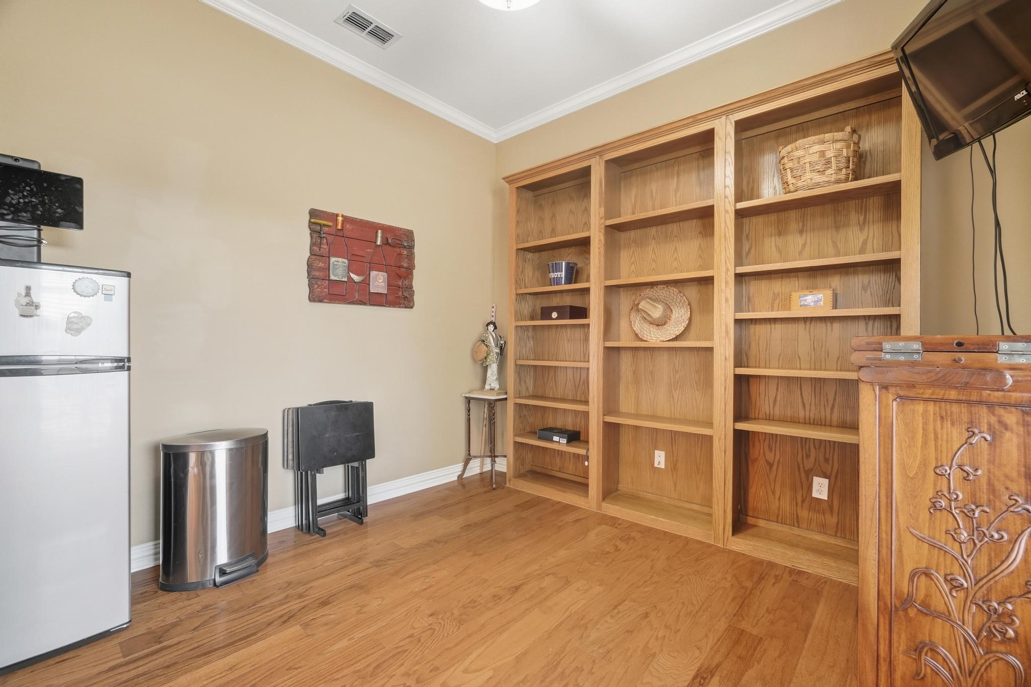 682 Lytle Shores Drive