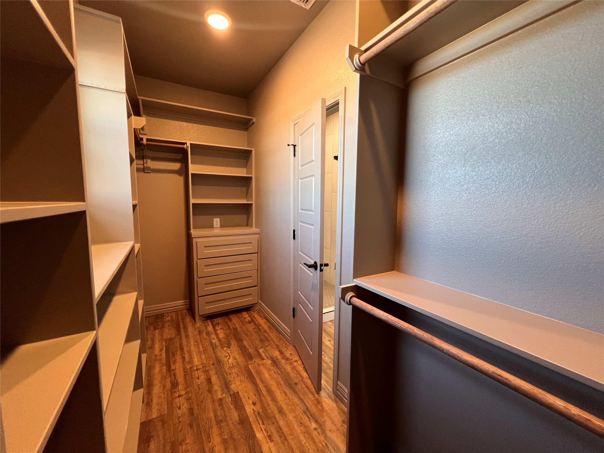 2345 Private Road 4282