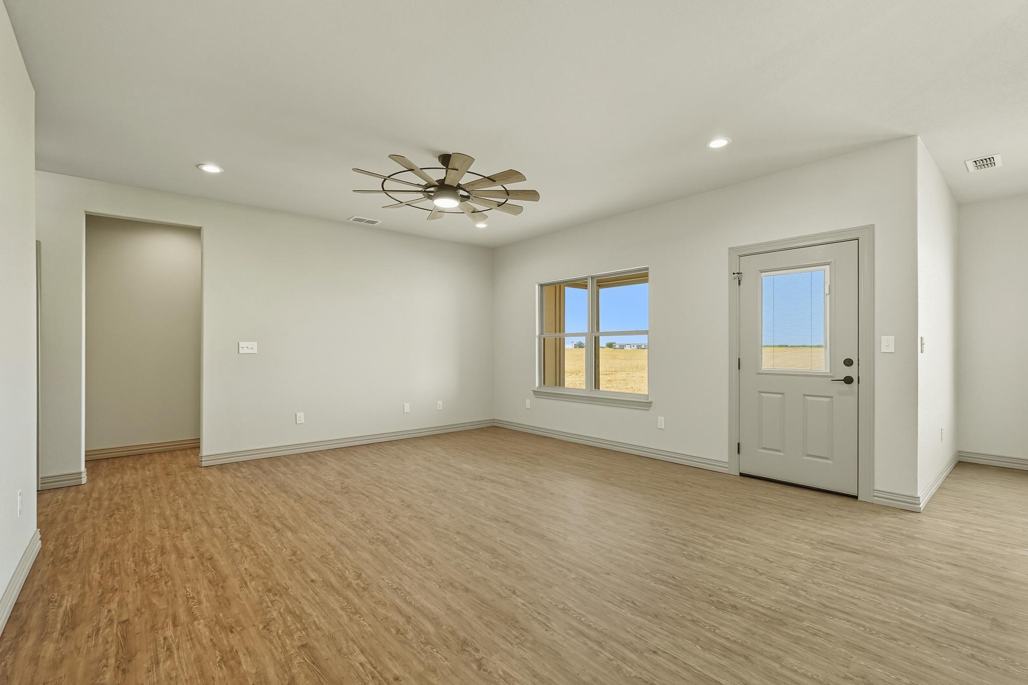 2345 Private Road 4282