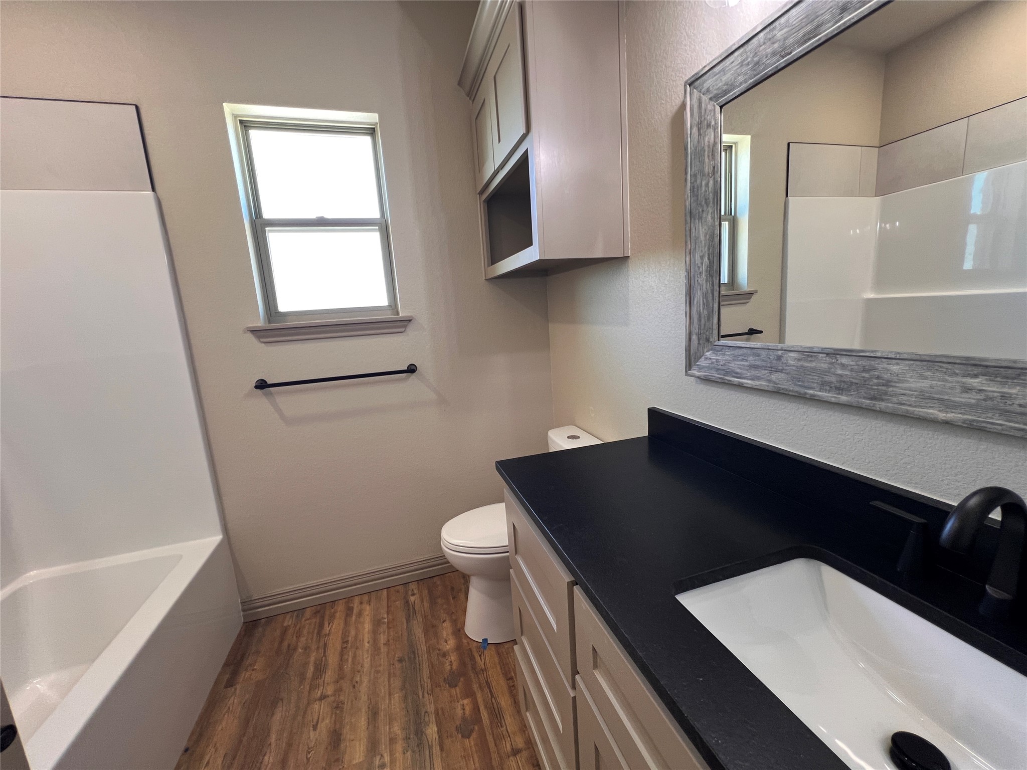 2345 Private Road 4282