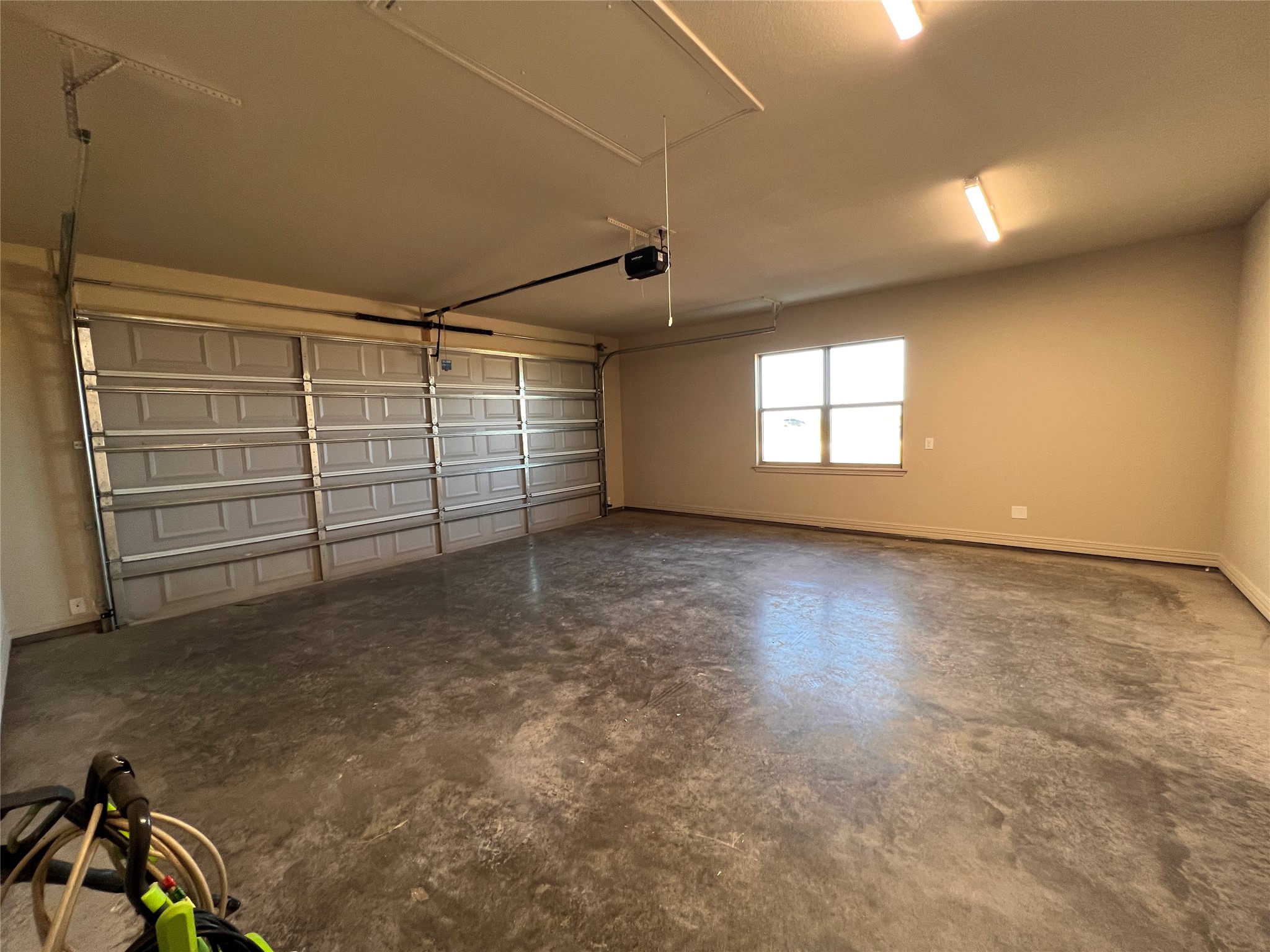 2345 Private Road 4282