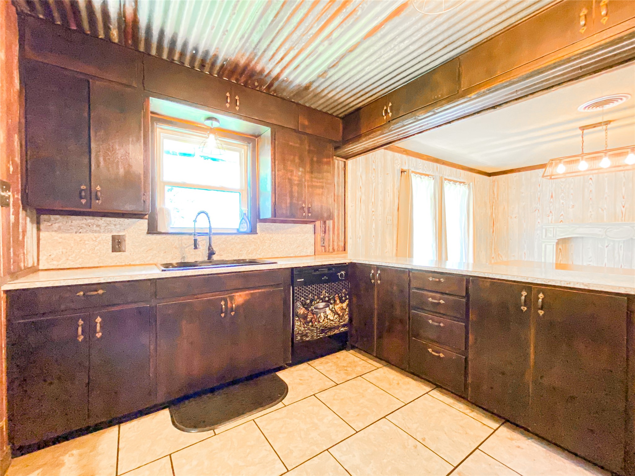 8102 County Road 254