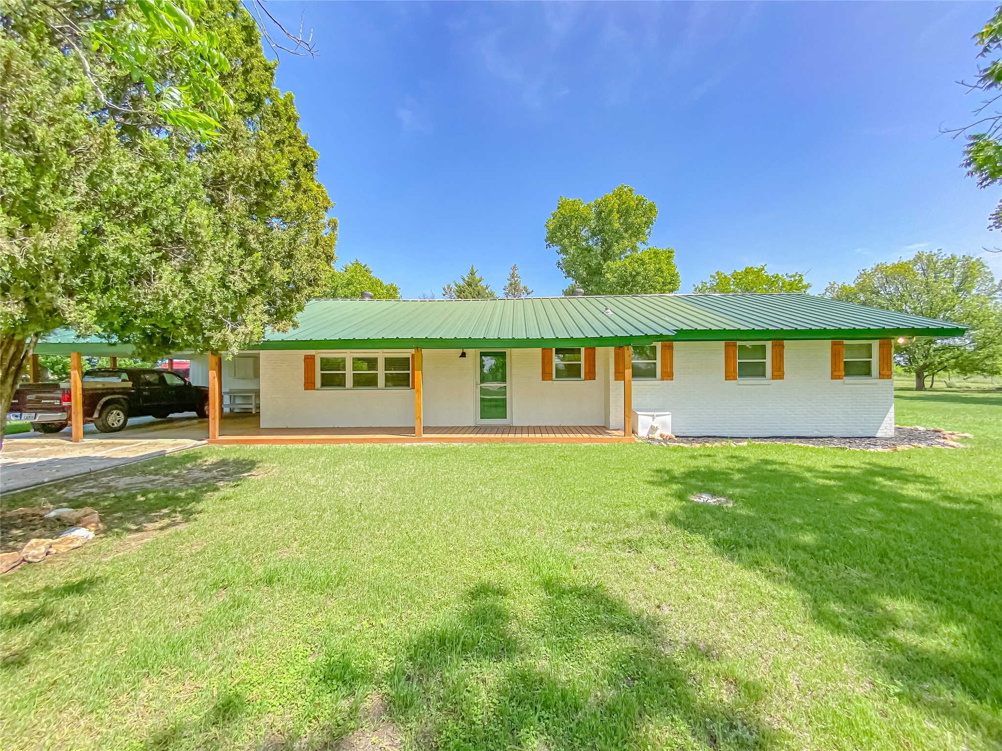 8102 County Road 254