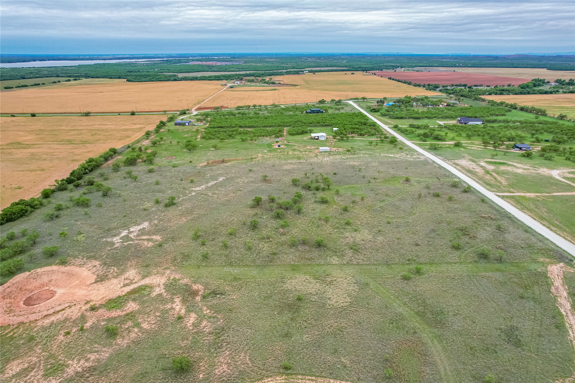 1376 Private Road 3390