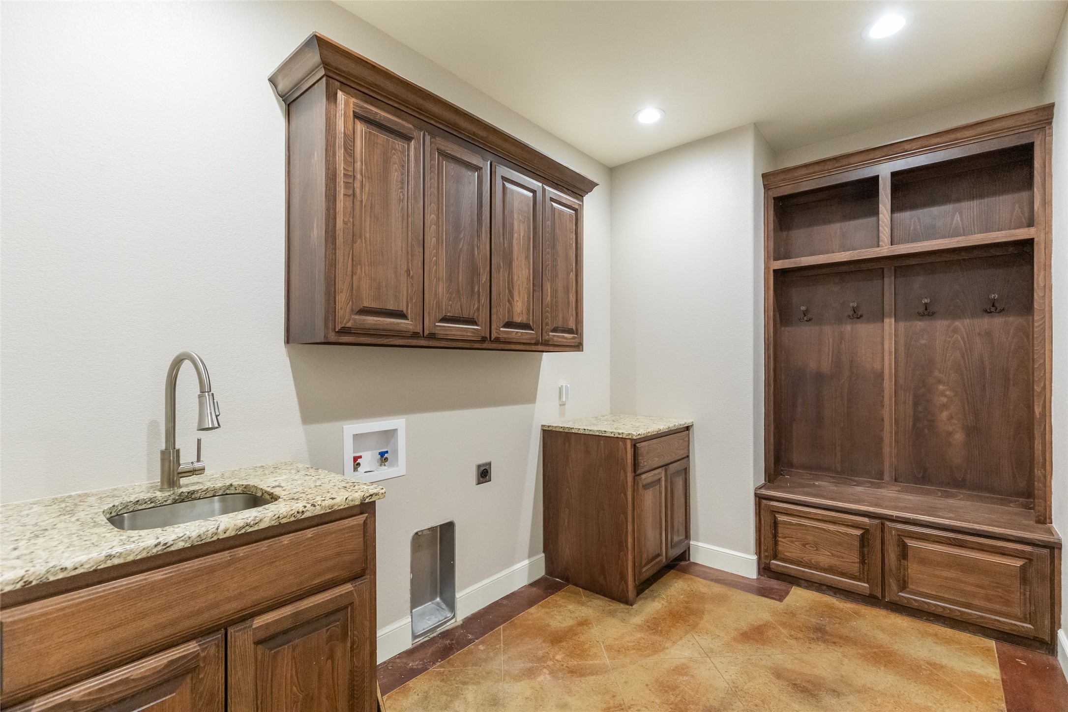 3709 Potosi Road