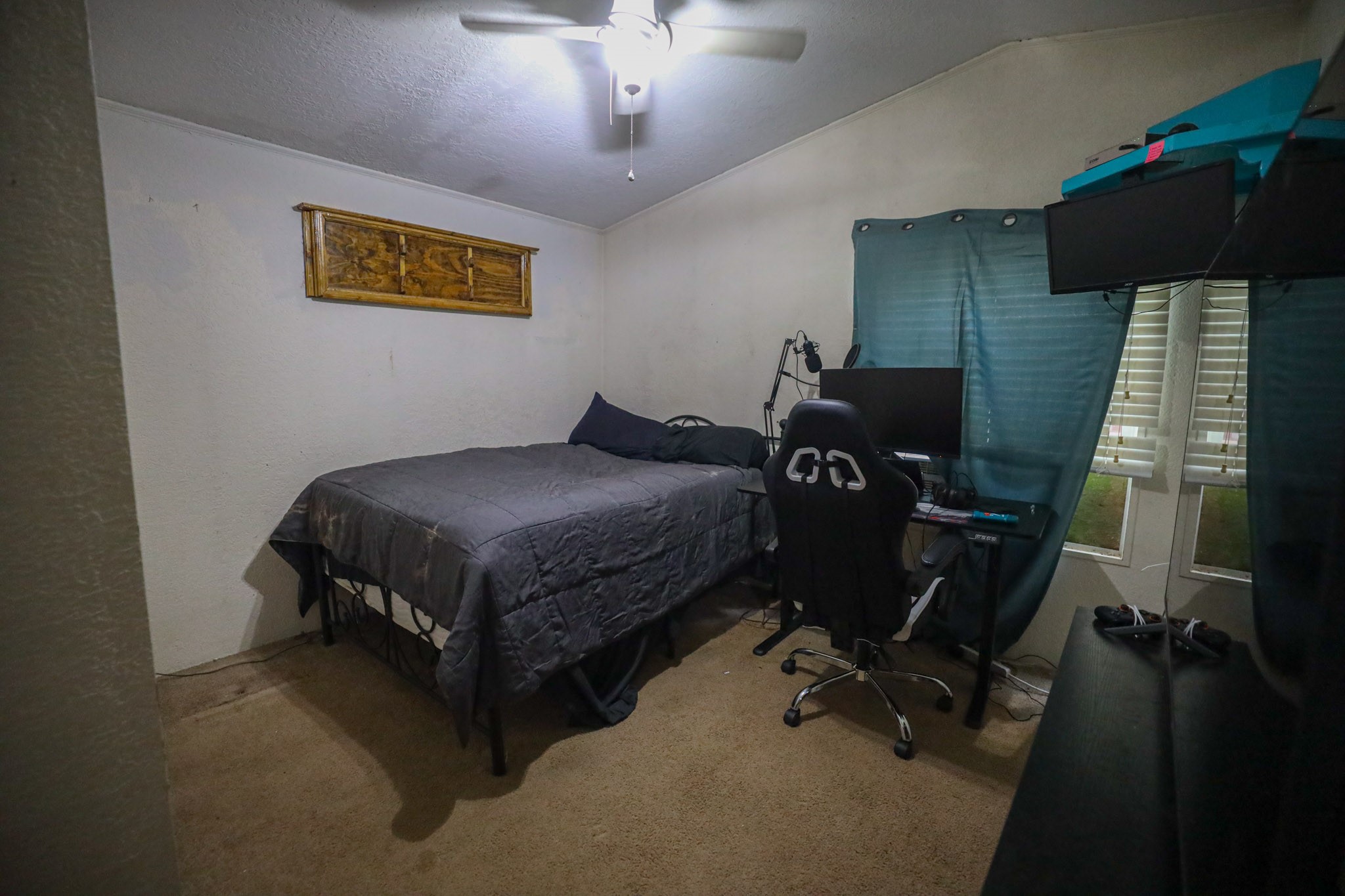 720 Red Oak Farm Road