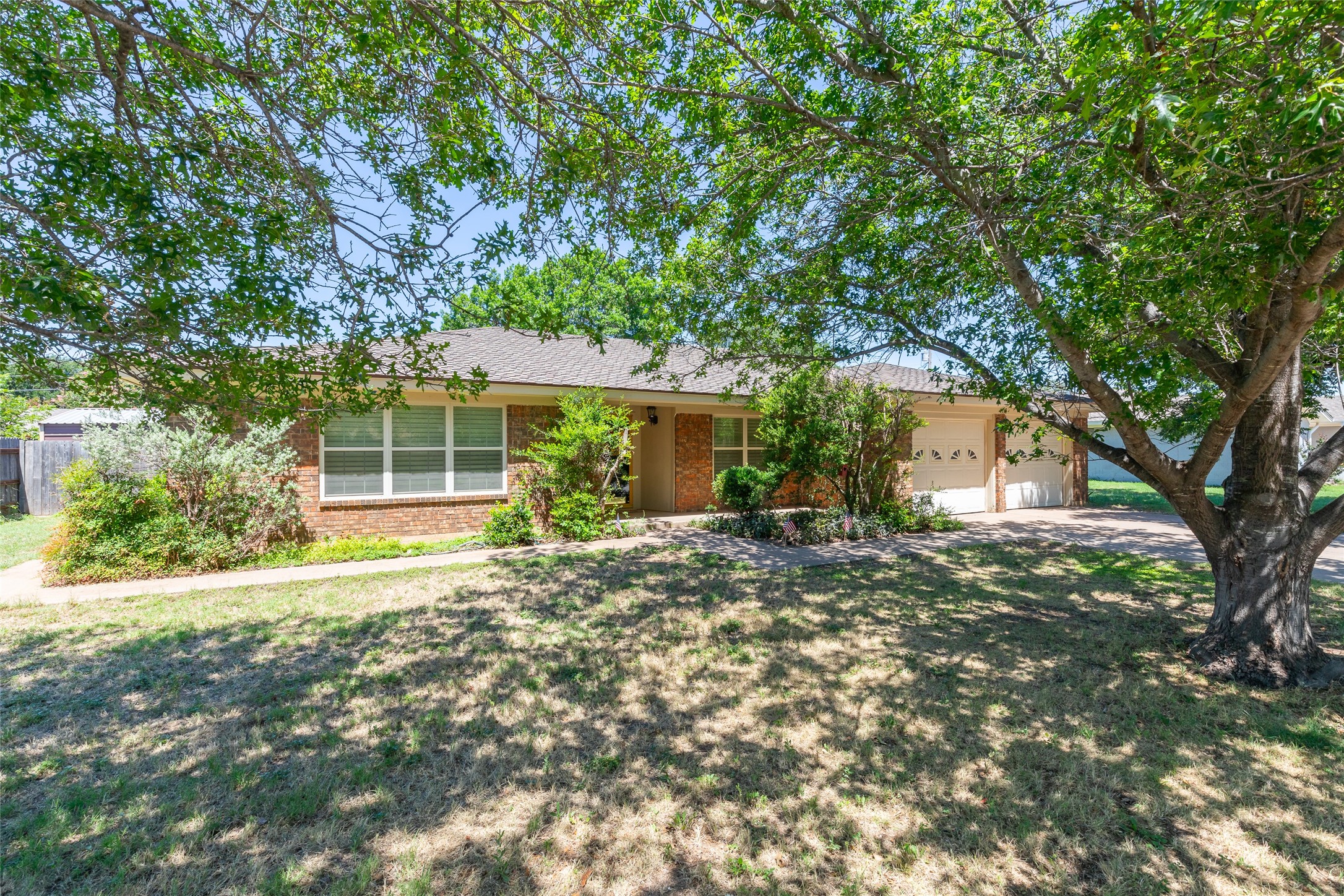 4334 Caprock Road