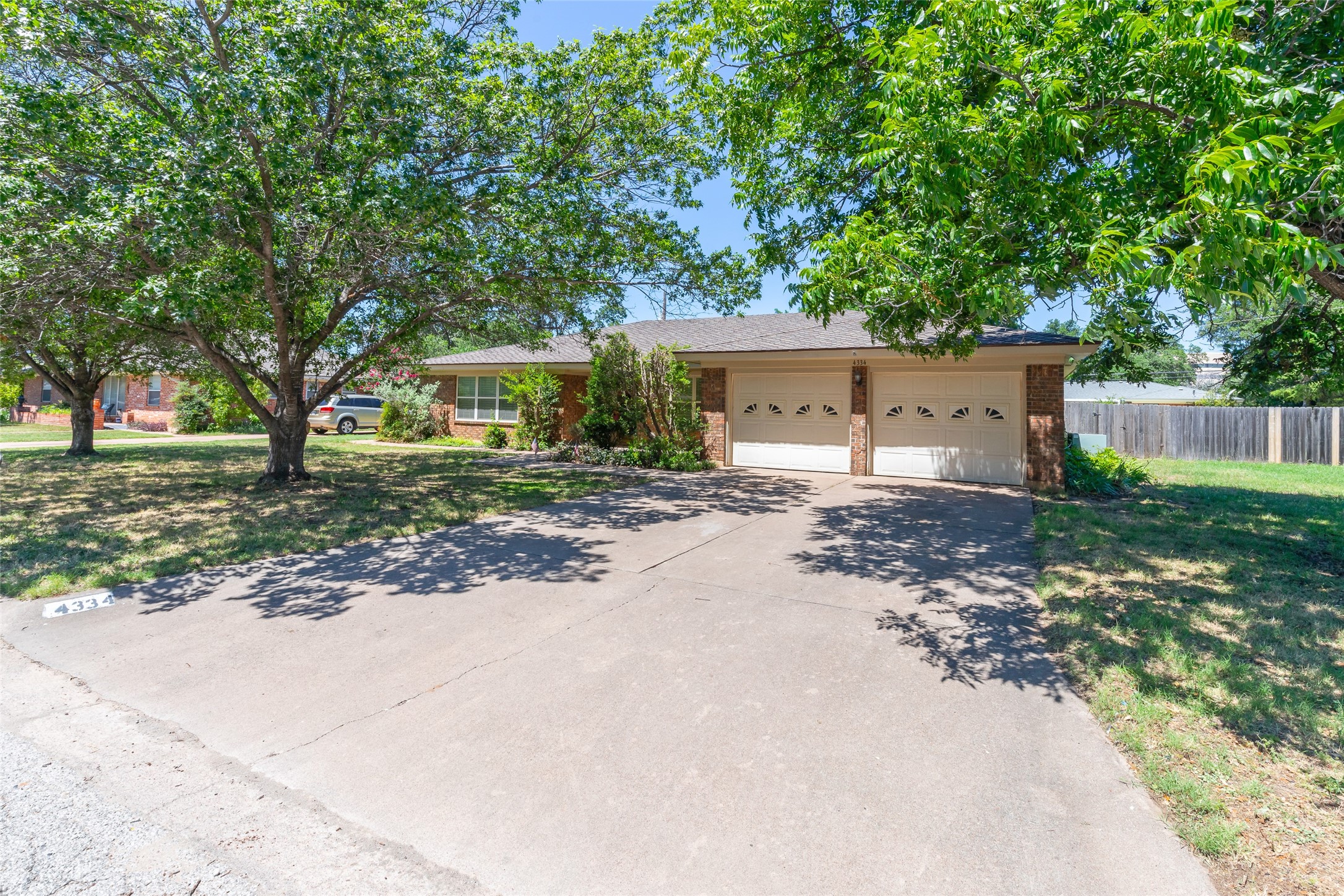 4334 Caprock Road