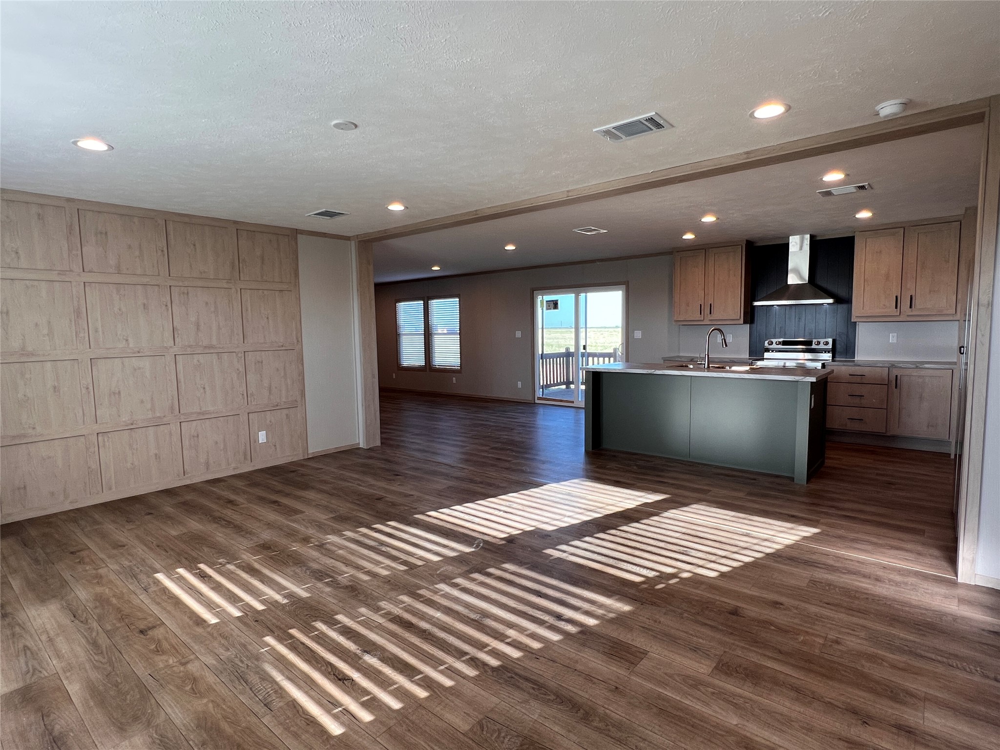 4170 Pvt Rd 4284