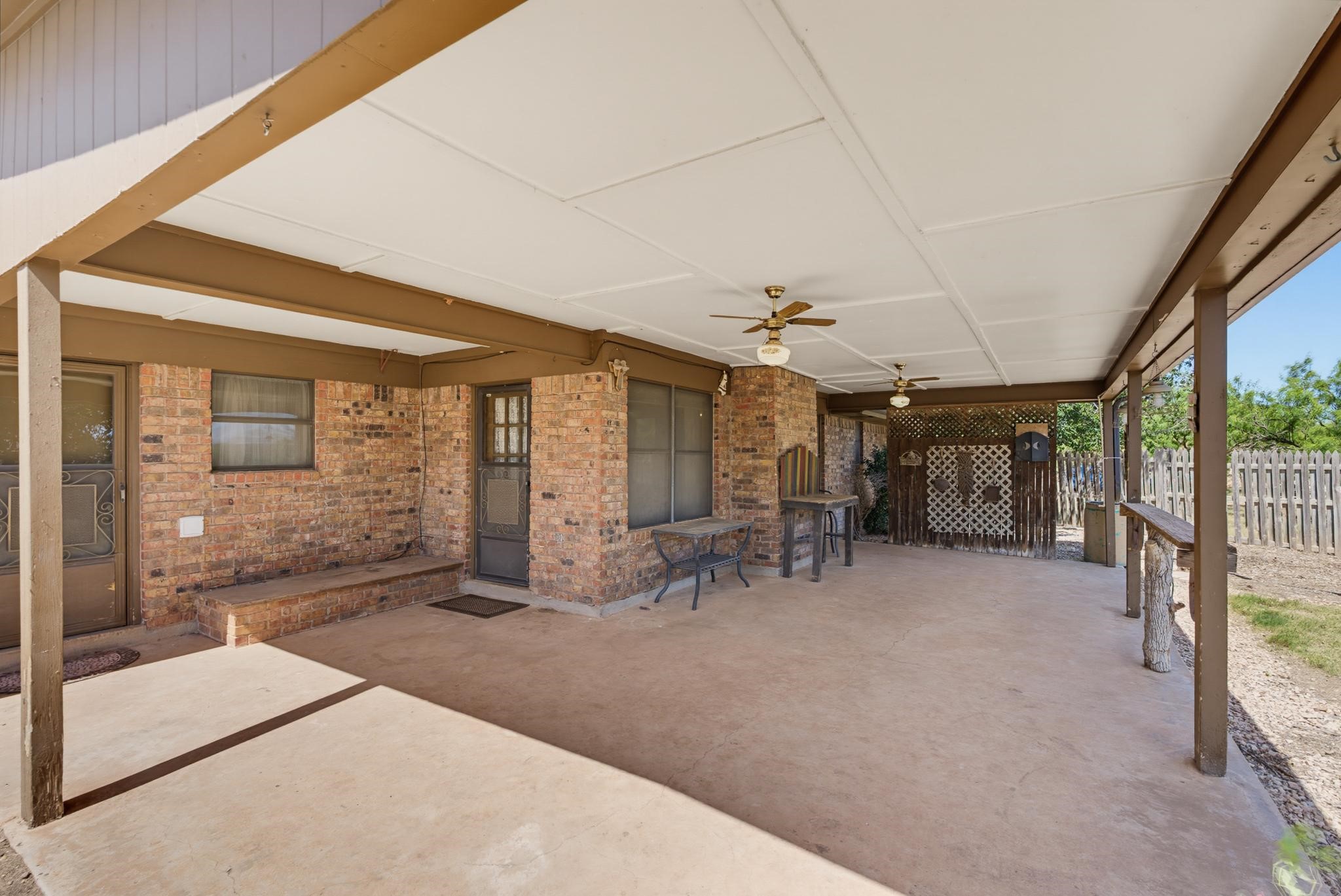 727 Key Lane