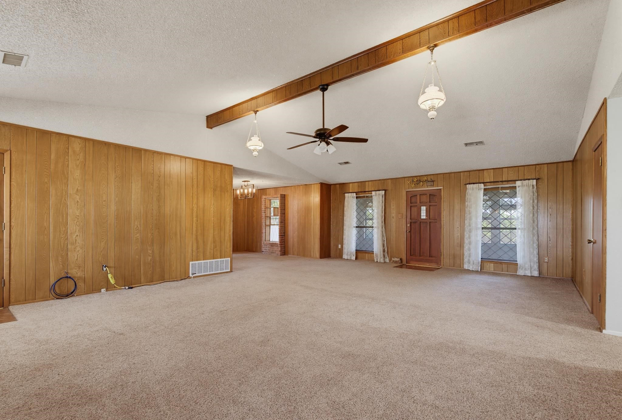 727 Key Lane