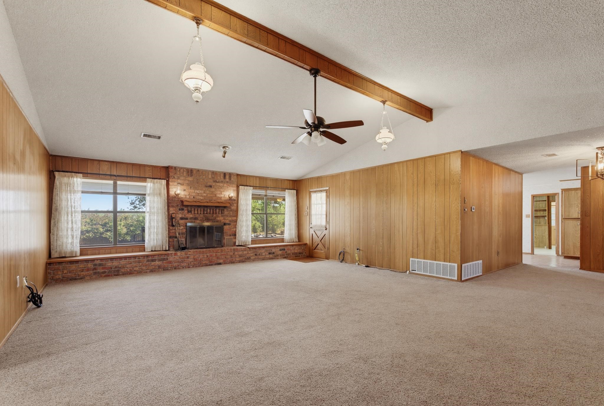 727 Key Lane