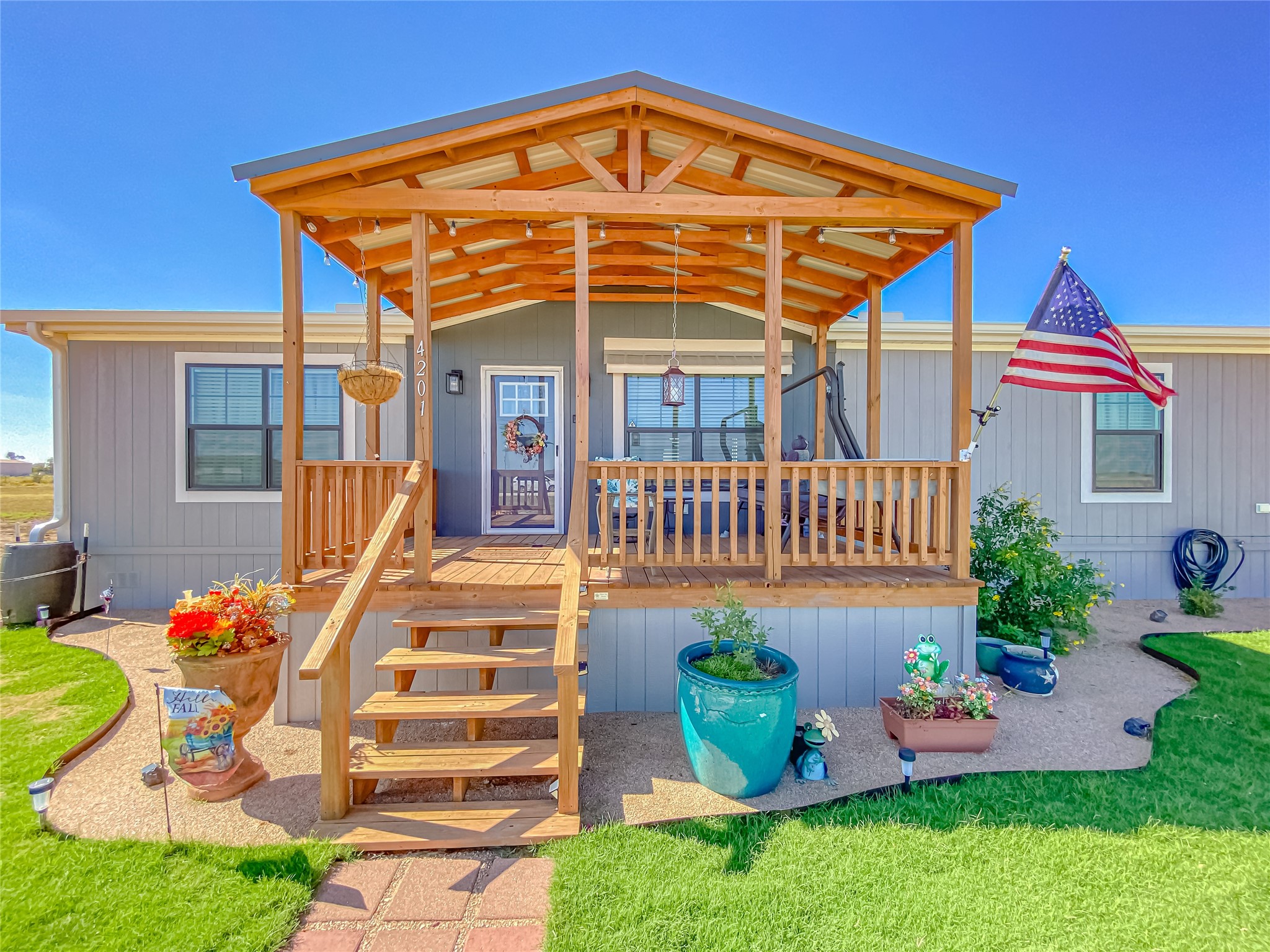 4201 Private Road 4284