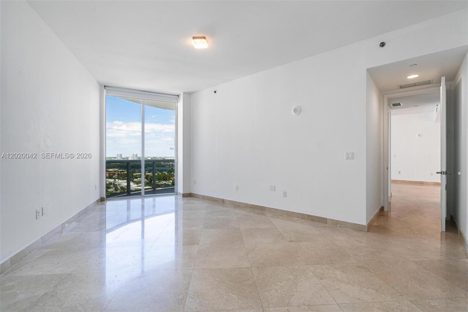 16001 Collins Ave # 1505
