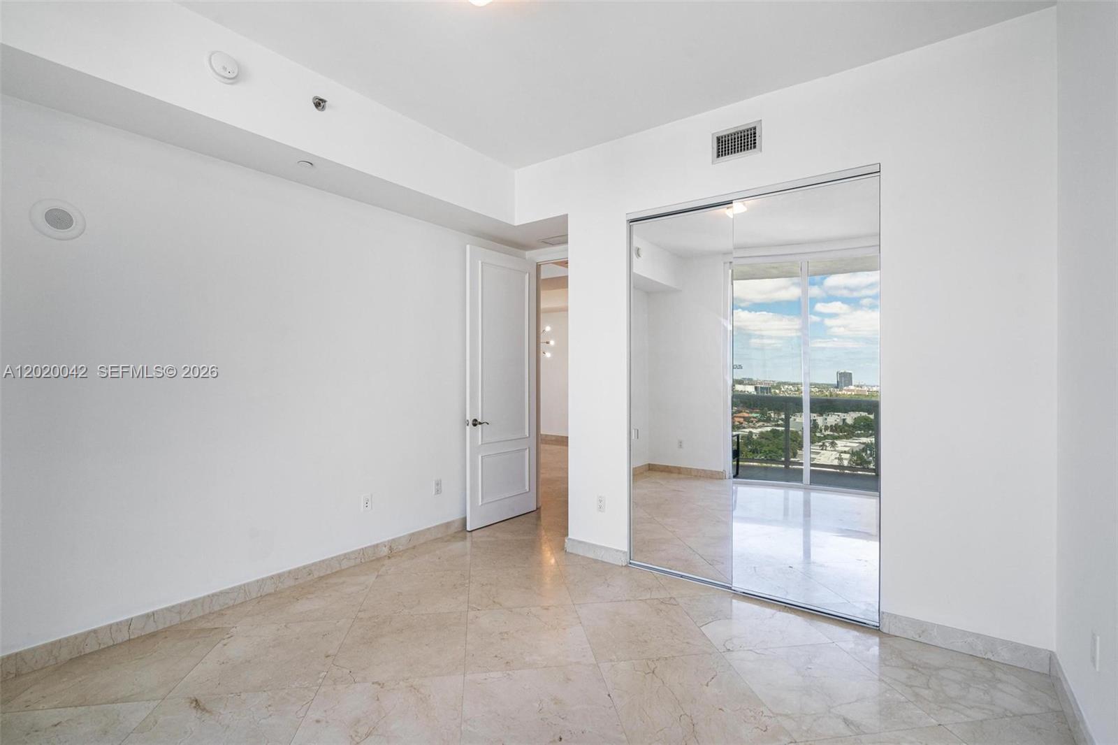 16001 Collins Ave # 1505