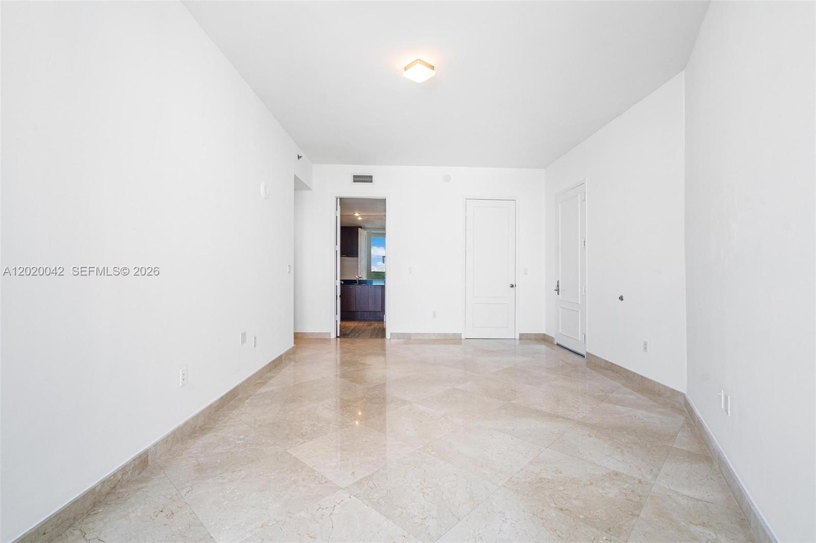 16001 Collins Ave # 1505